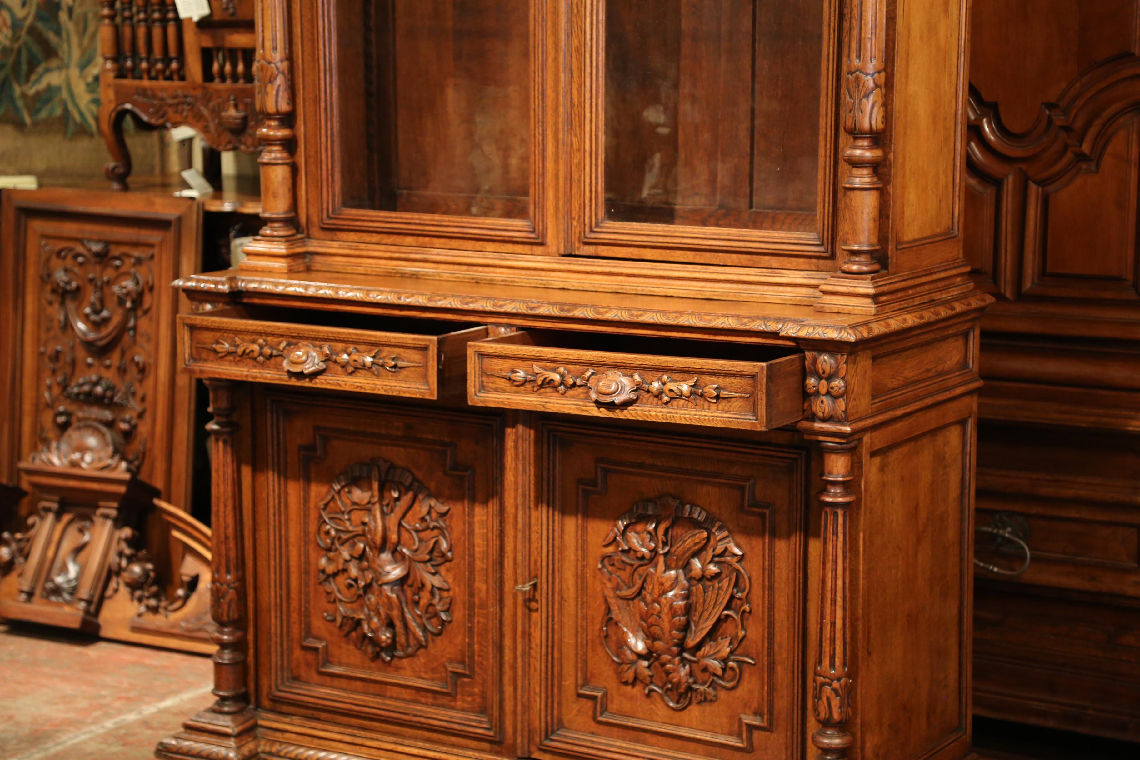 19th Century French Carved Oak Nine-Gun Display Buffet Cabinet with Hunt Motifs 3