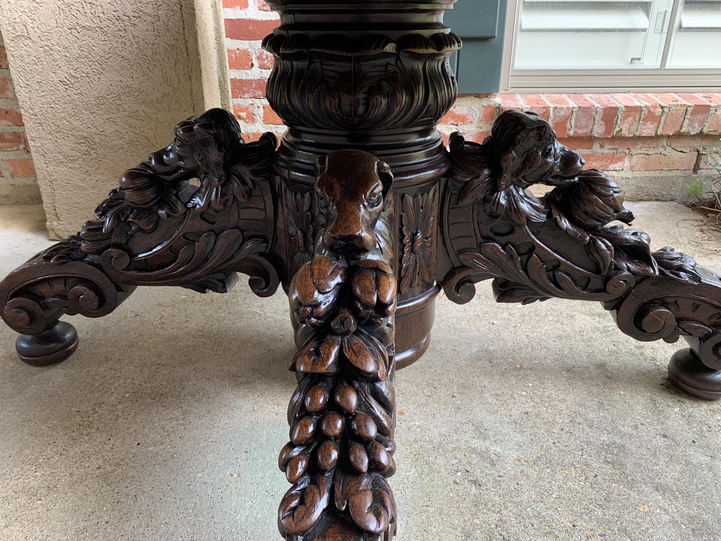 19th century French Carved Oak Oval Dining Hunt Table Black Forest Dog Hound 5