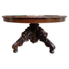 table de chasse ovale en chêne français sculpté du 19ème siècle Chien de la Forêt Noire Chien de chasse