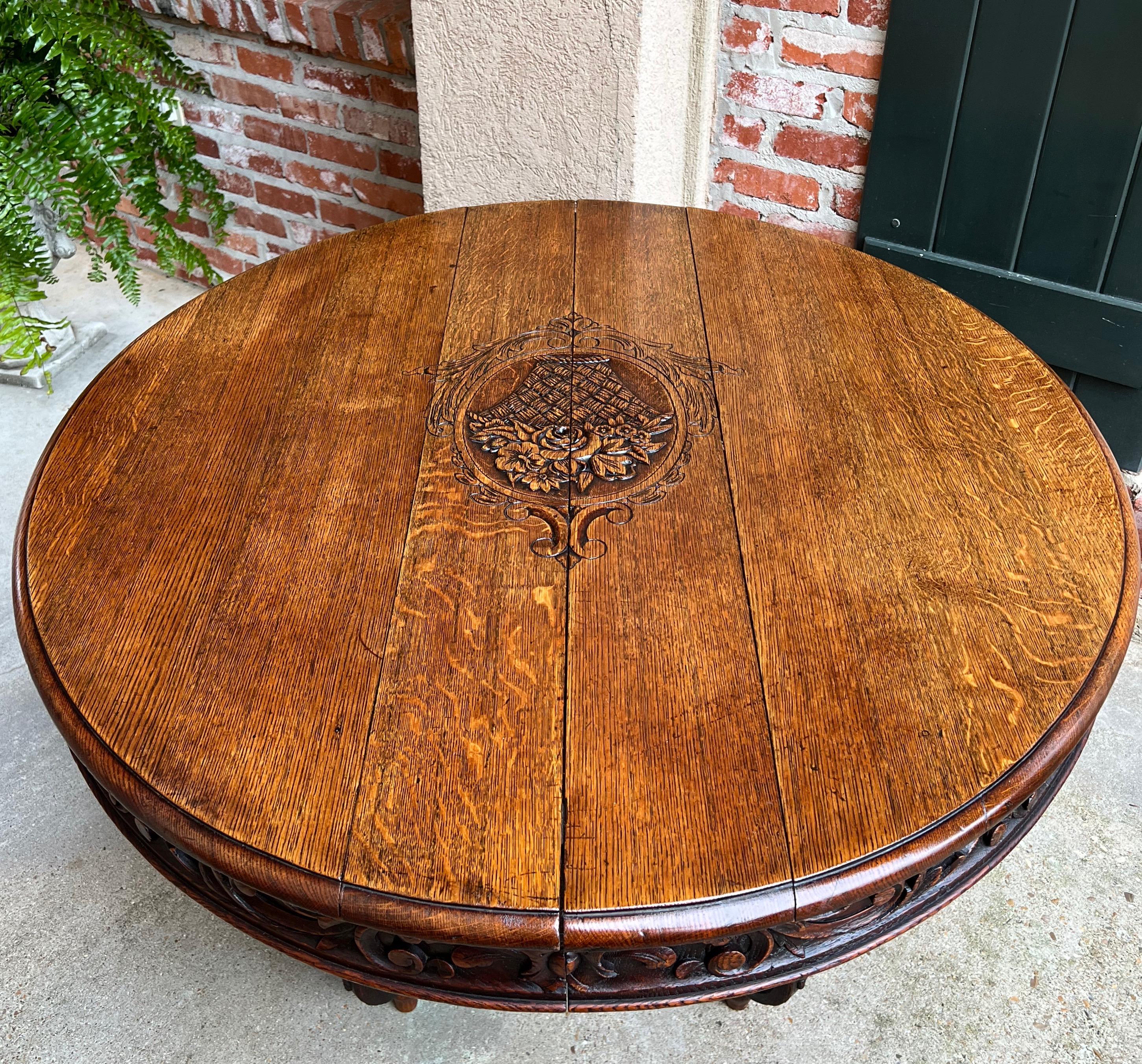 19th century French Carved Oak Oval Sofa Dining Table Lion Louis XIV Renaissance 7