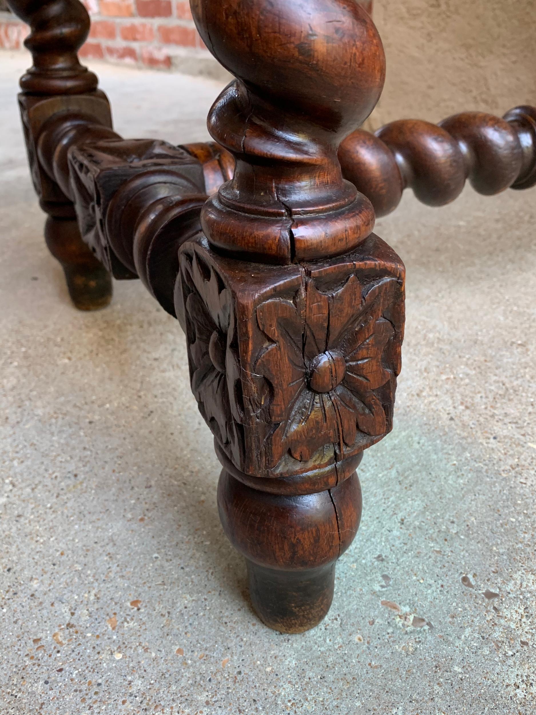 19th Century French Carved Oak Sofa Table Writing Desk Barley Twist 15