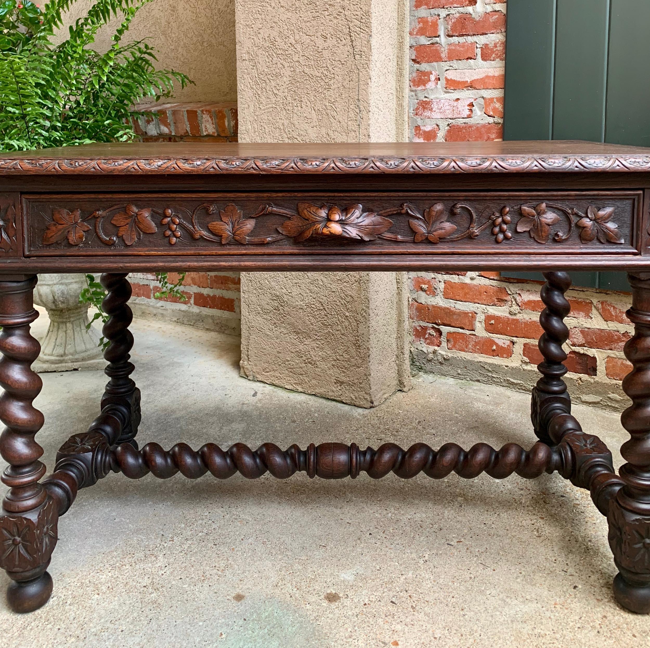19th Century French Carved Oak Sofa Table Writing Desk Barley Twist Louis XIII In Good Condition In Shreveport, LA