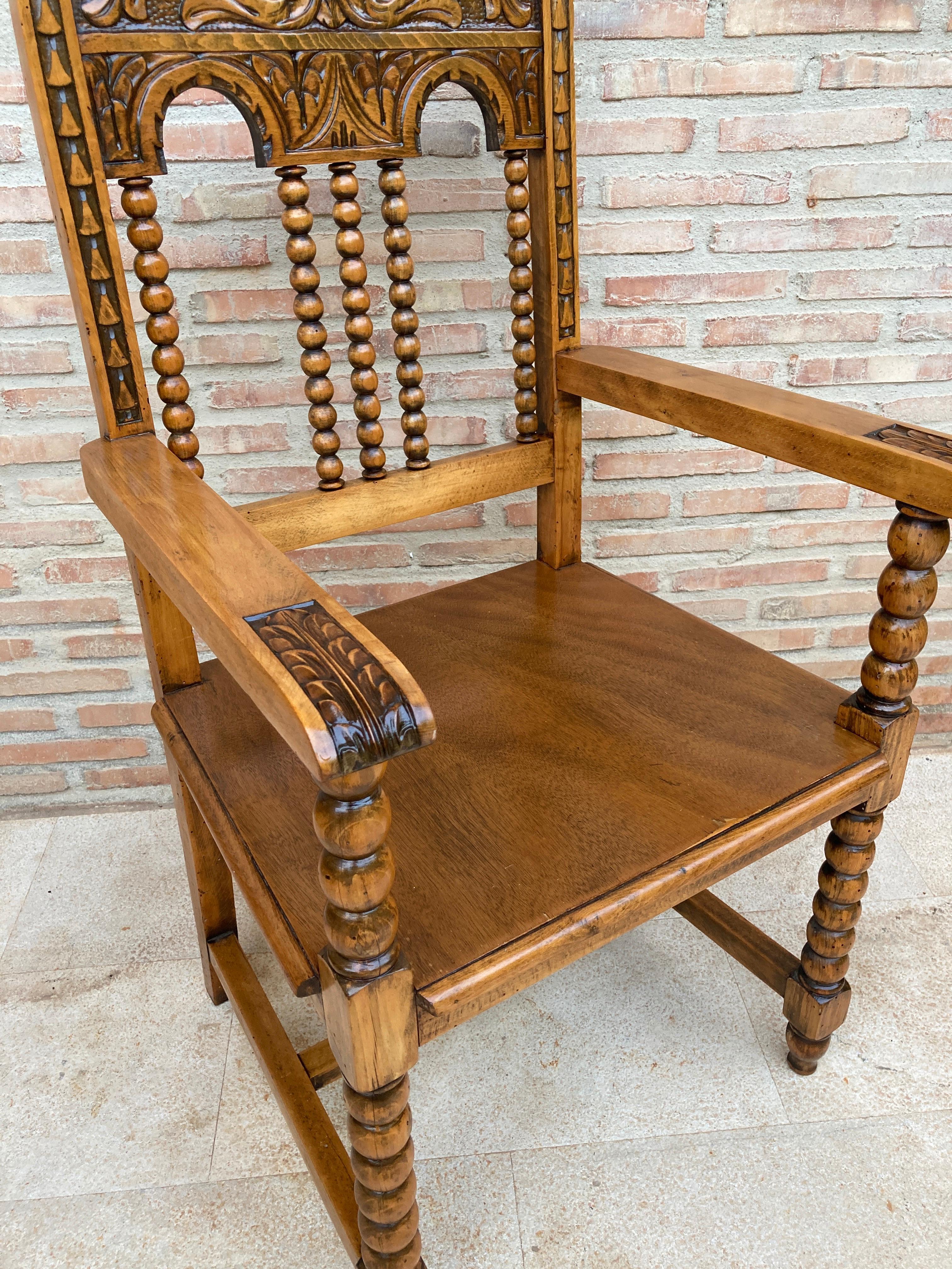 19th Century French Carved Oak Turned Wood Armchair For Sale 1