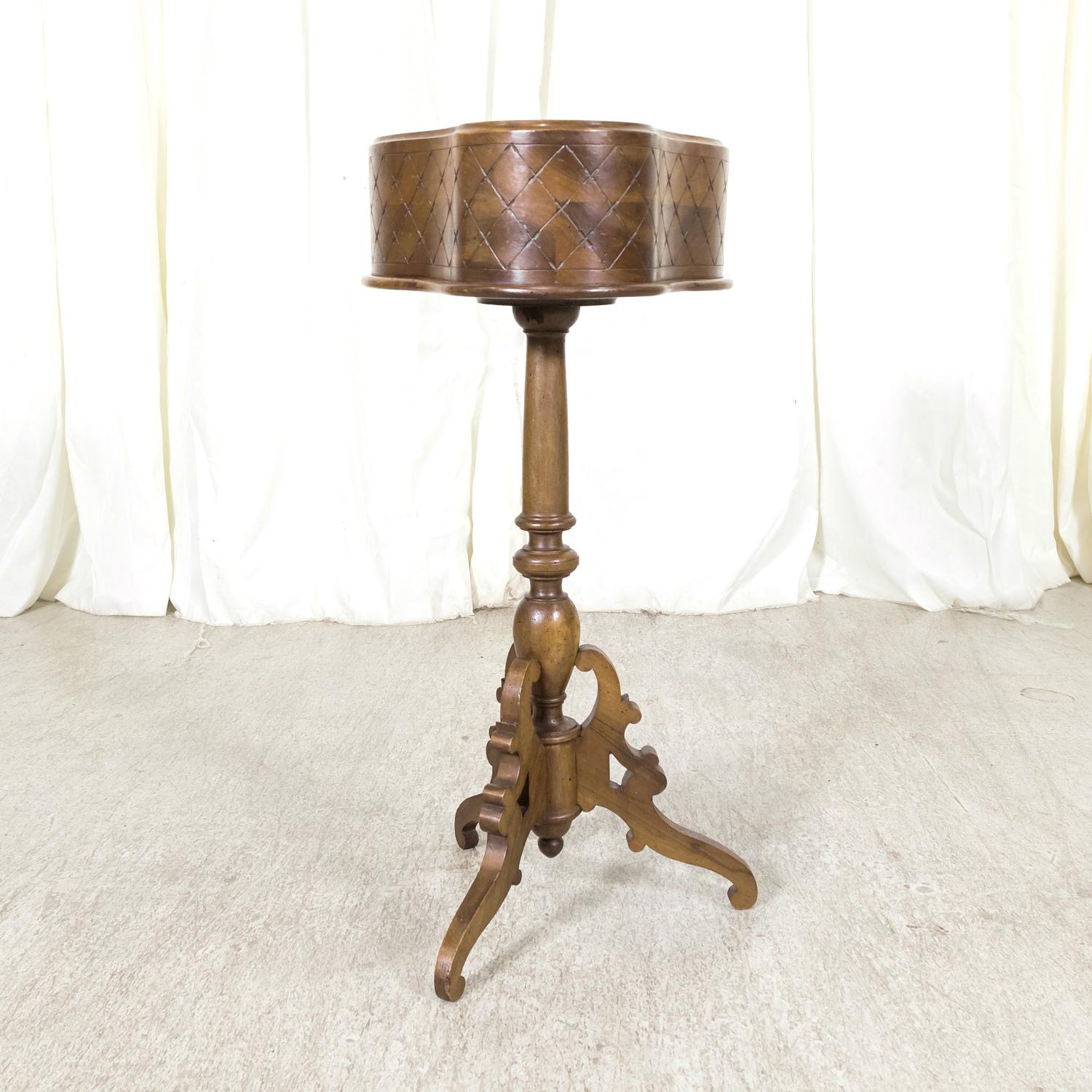 19th Century French Carved Oval Shaped Walnut Jardinière Planter on Tripod Stand For Sale 7