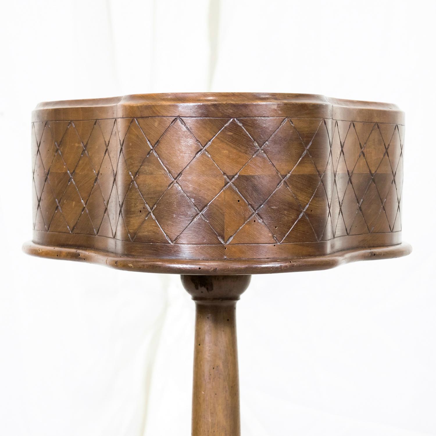 19th Century French Carved Oval Shaped Walnut Jardinière Planter on Tripod Stand For Sale 12