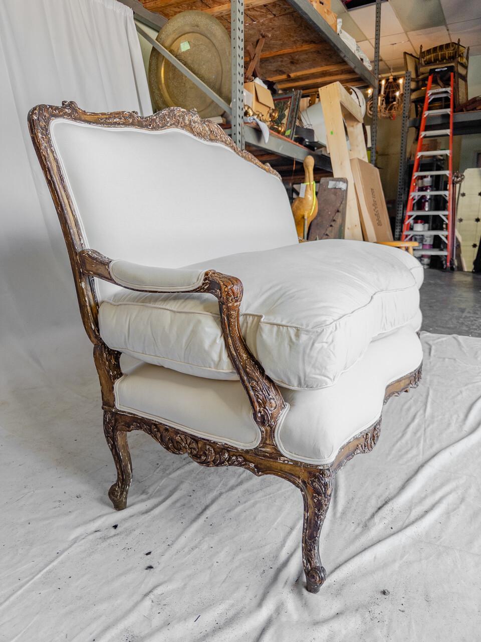 Hand-Carved 19th Century French Carved Settee For Sale