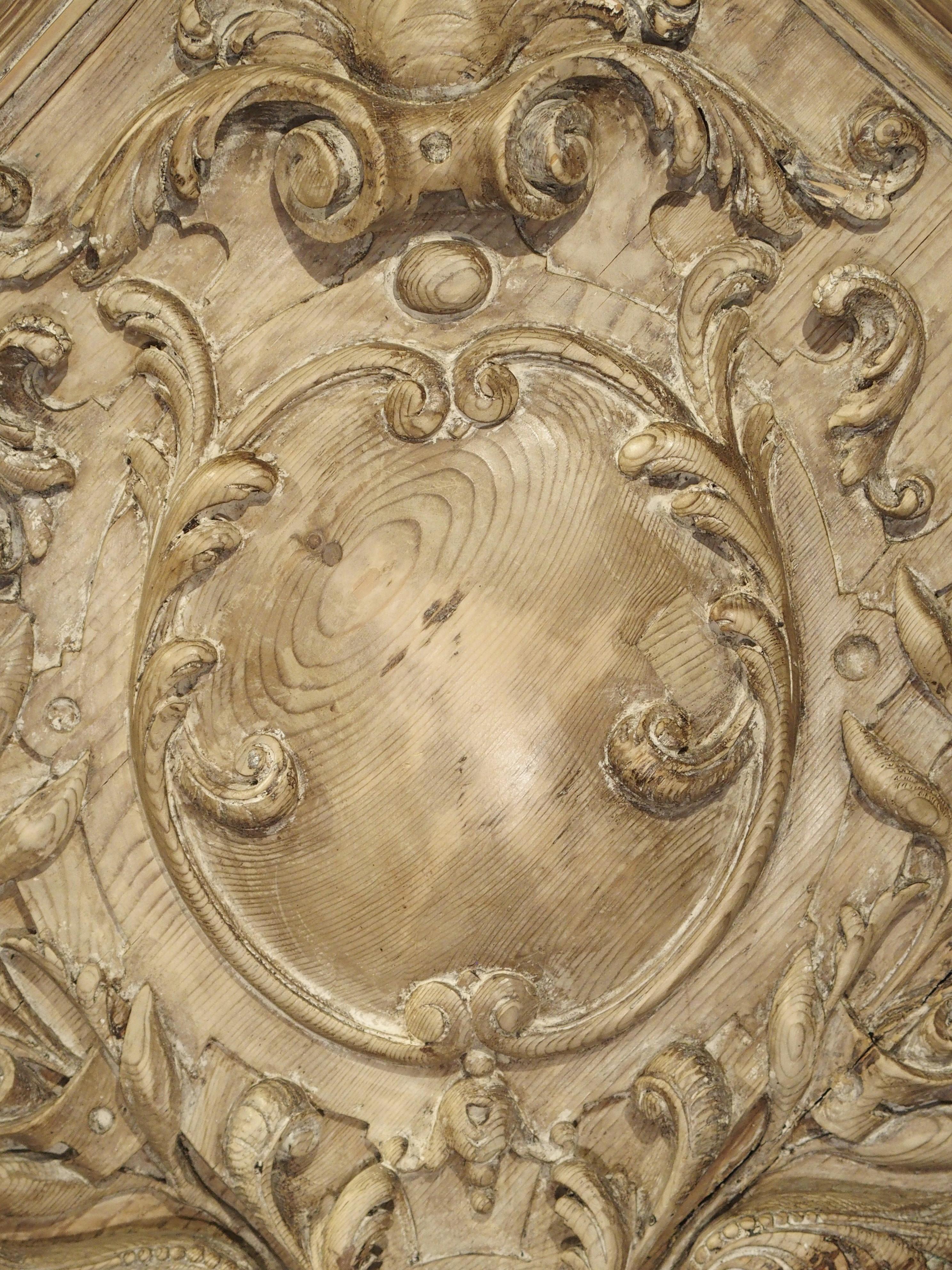 19th Century French Carved Square Panel with Dolphins, Foliage and Centre Crest In Excellent Condition In Dallas, TX