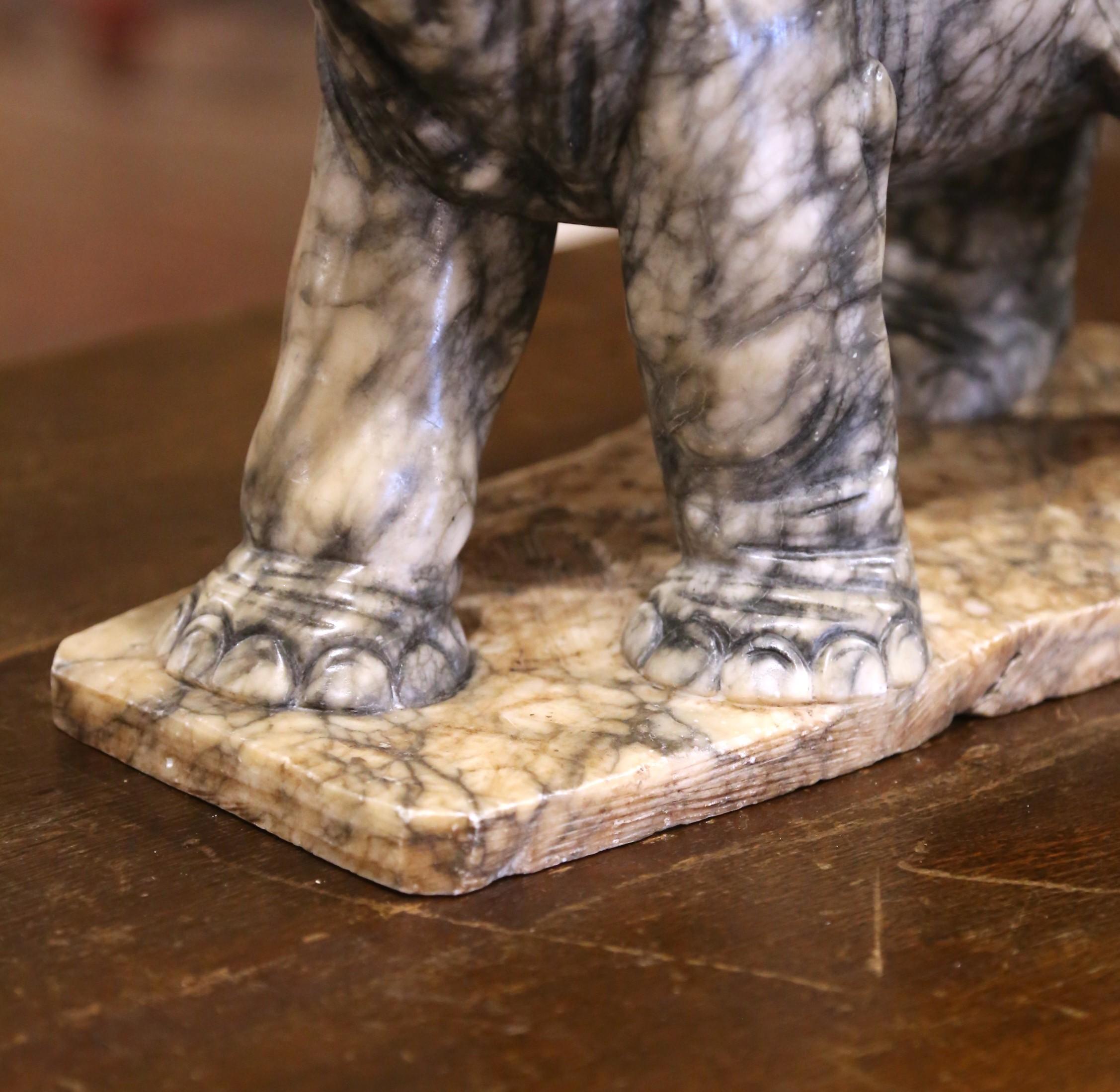 19th Century French Carved Variegated Marble Elephant with Raised Trunk in vendita 1
