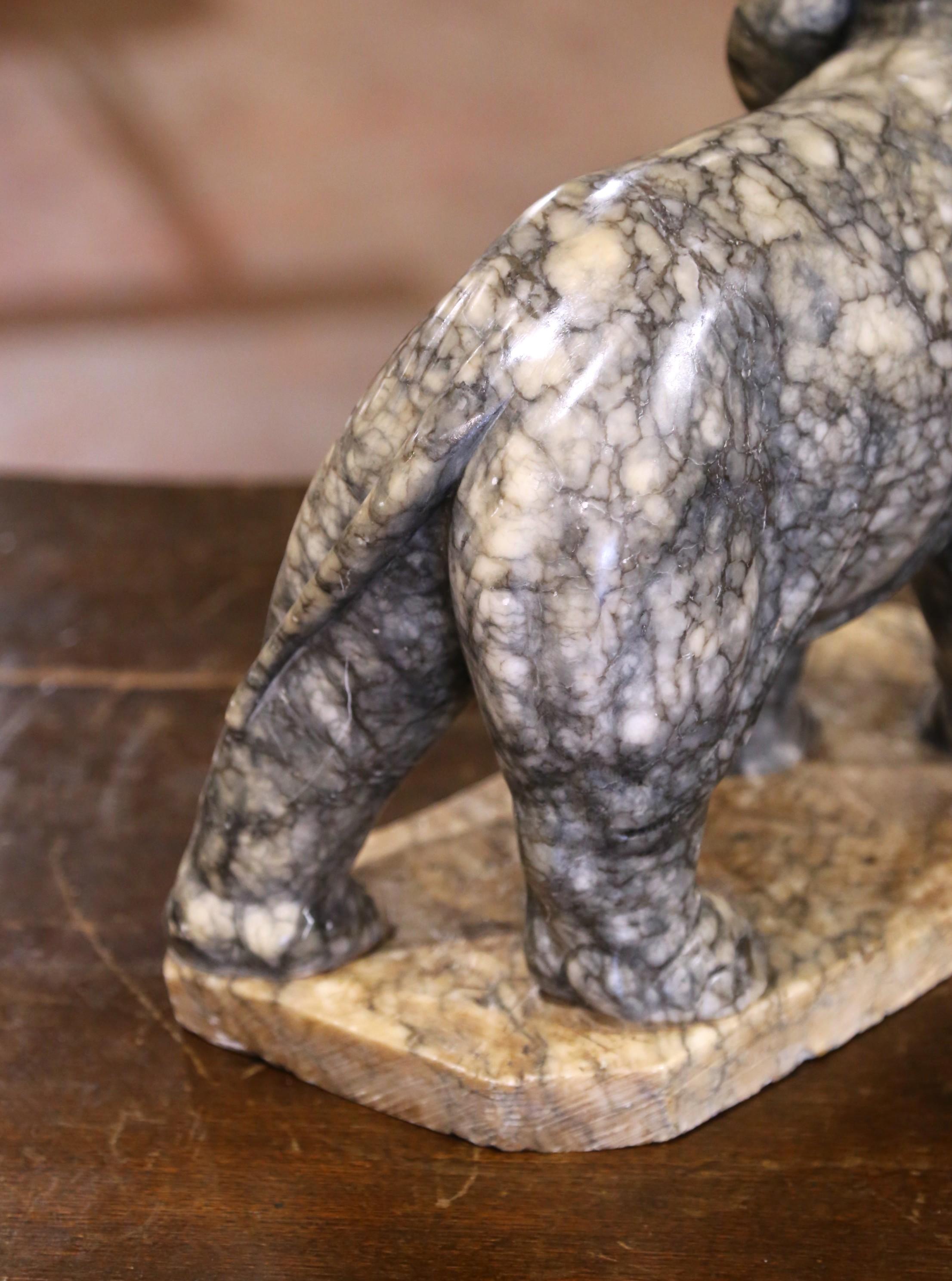 19th Century French Carved Variegated Marble Elephant with Raised Trunk in vendita 2