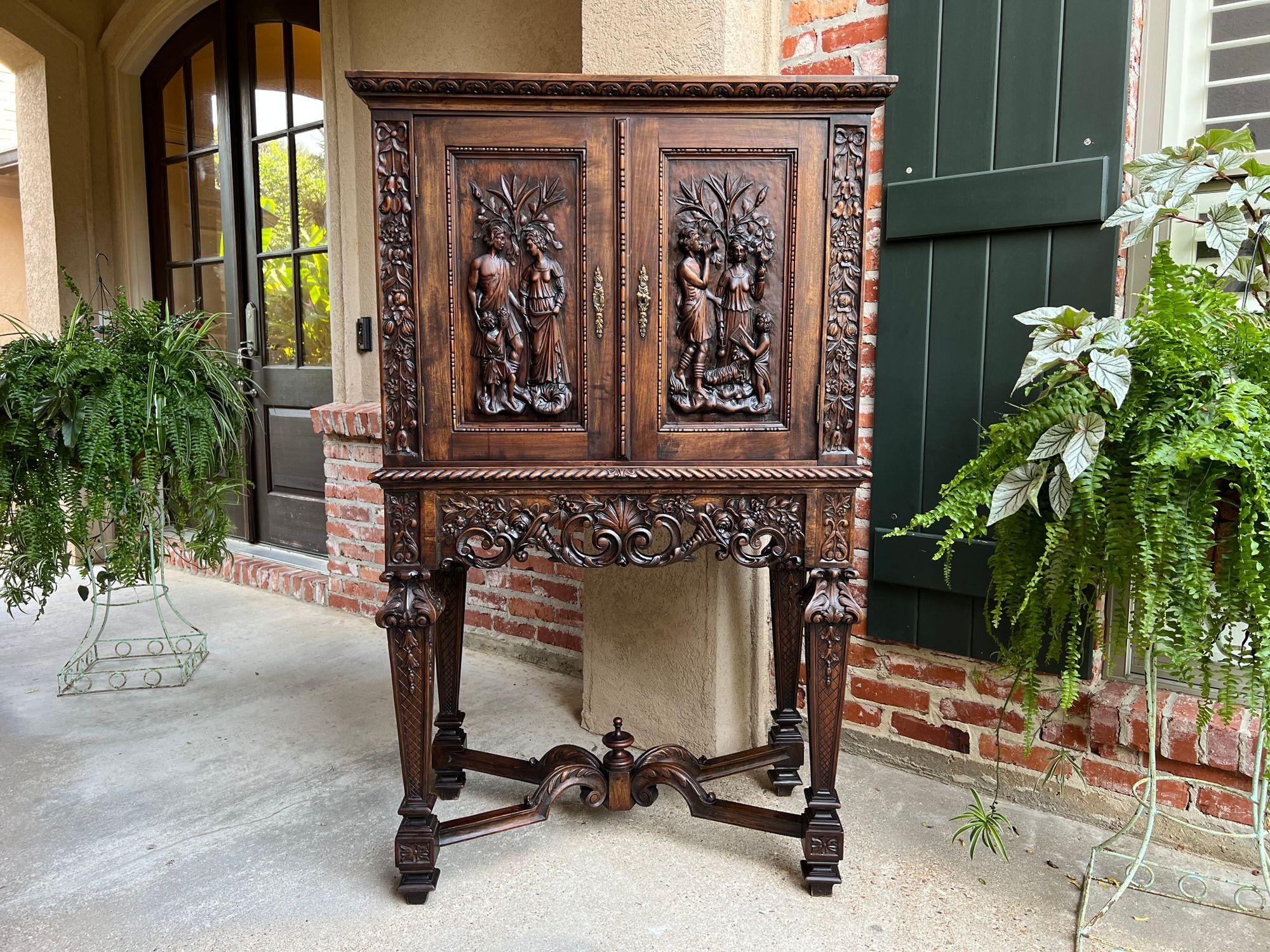 Antique French Carved Walnut Cabinet Wine Bar Renaissance Bookcase c1890 For Sale 13