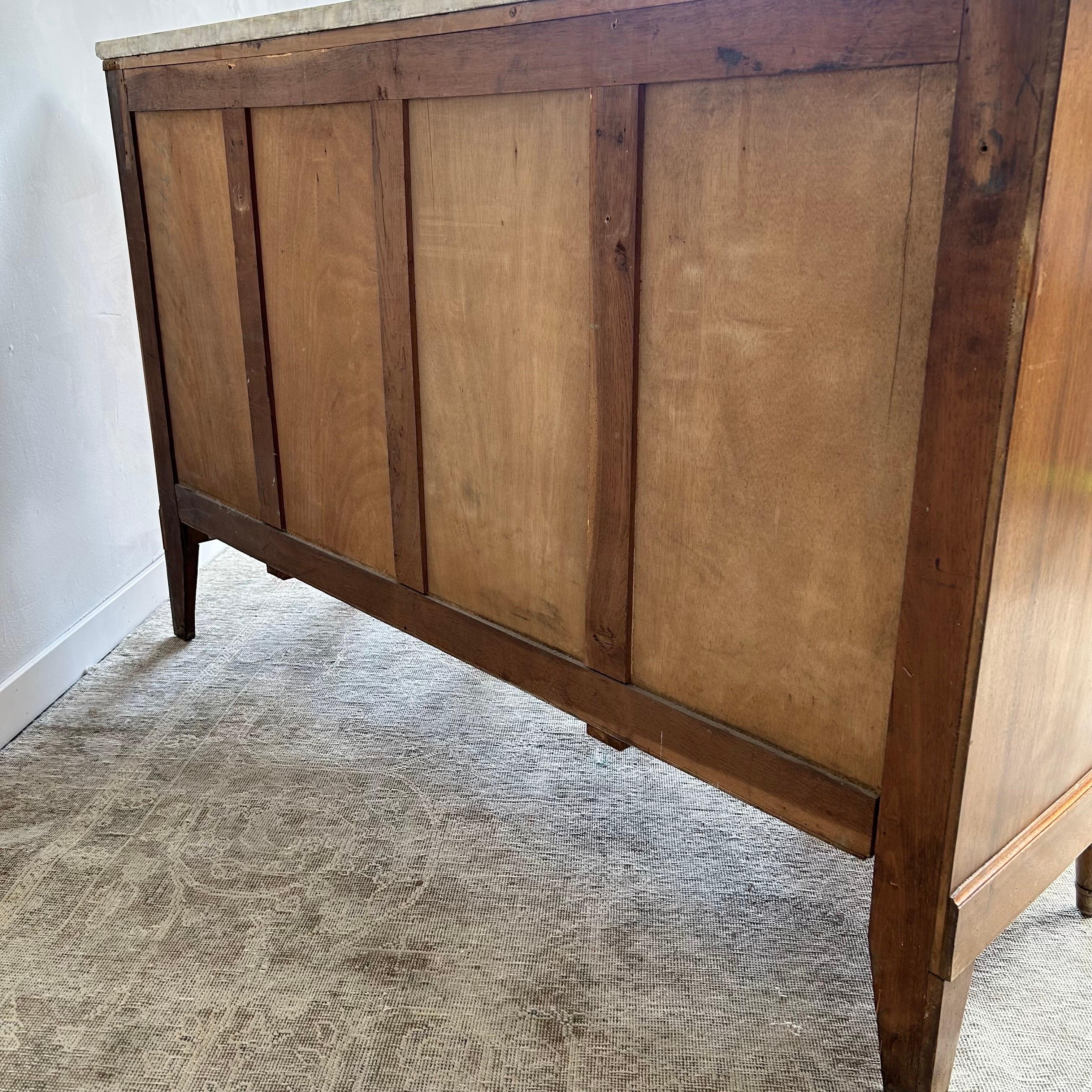 19th Century French Carved Walnut Roses Buffet with Marble Top 10