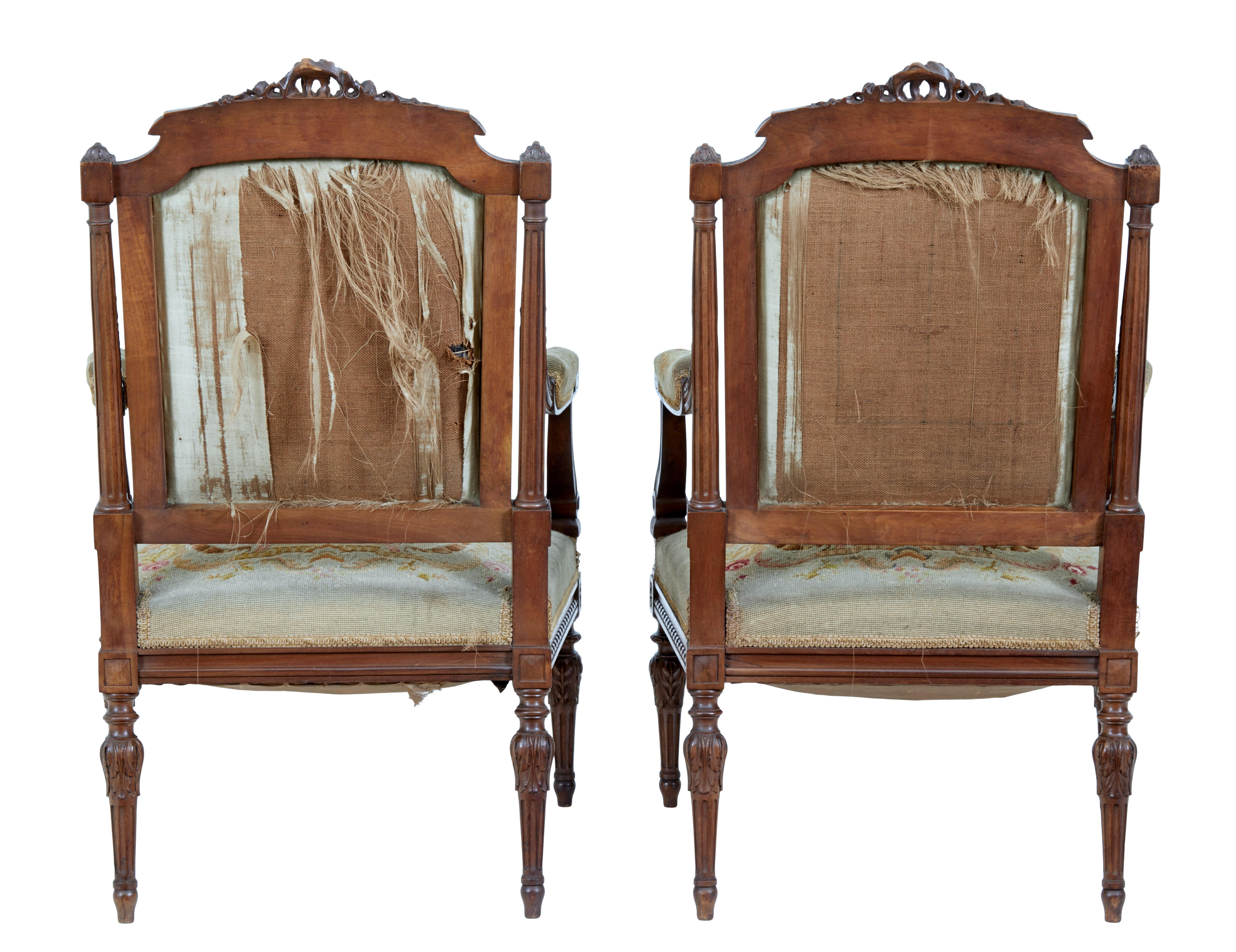 19th Century French Carved Walnut Tapestry Armchairs In Fair Condition In Debenham, Suffolk