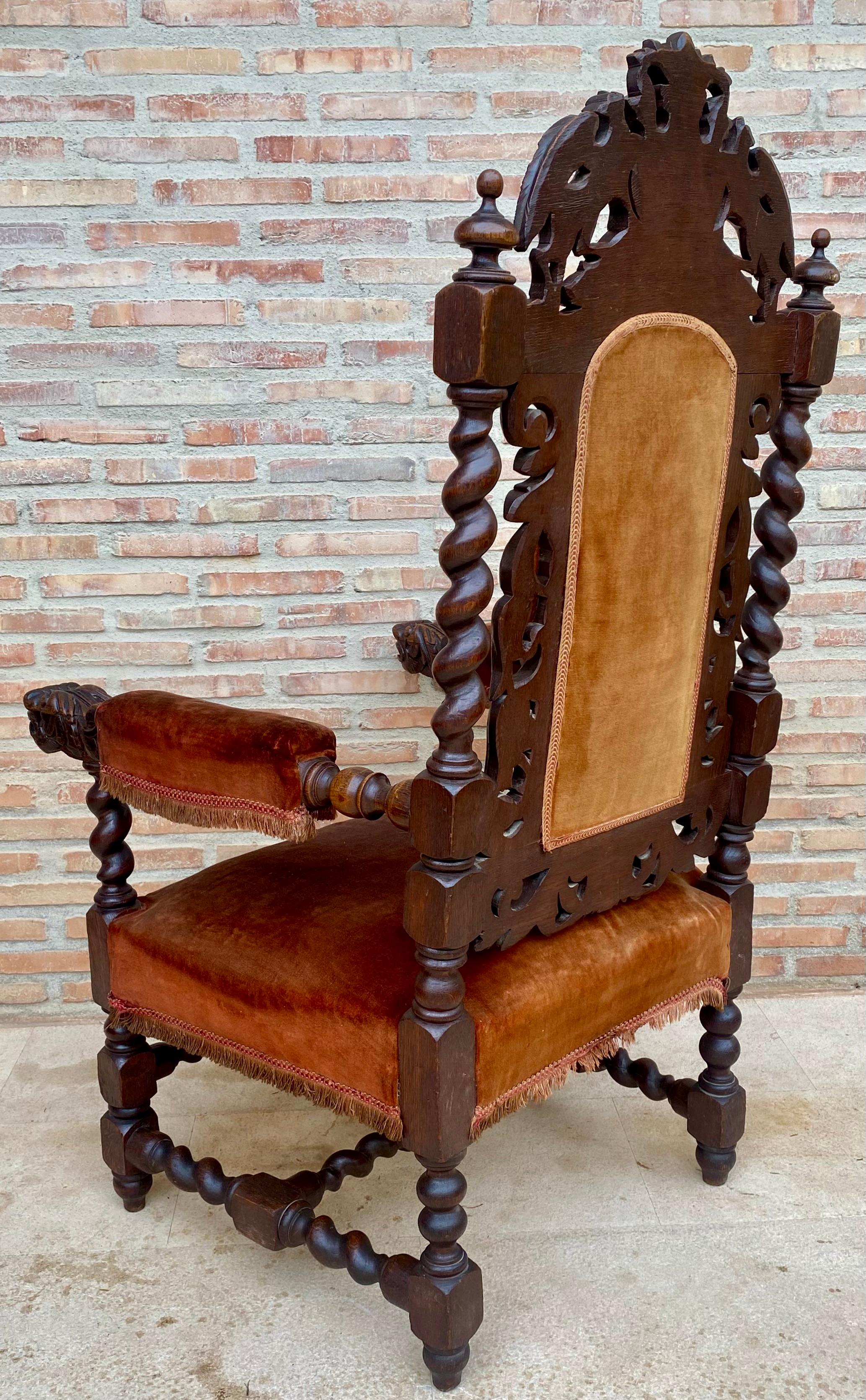 Sedia da trono in noce intagliato francese del XIX secolo, 1890 in vendita 1