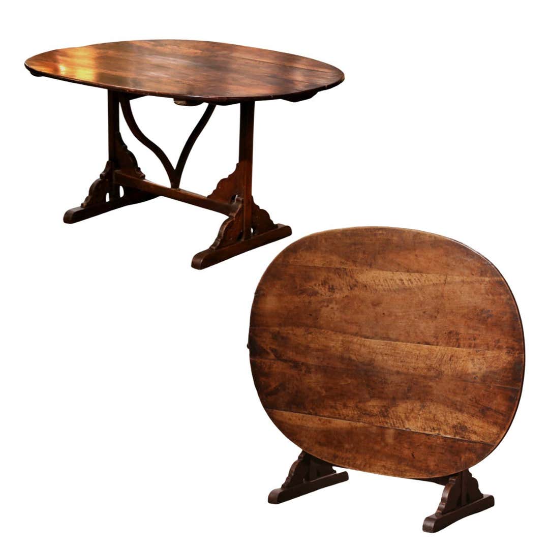 Table de dégustation de vin à plateau basculant en chêne et noyer