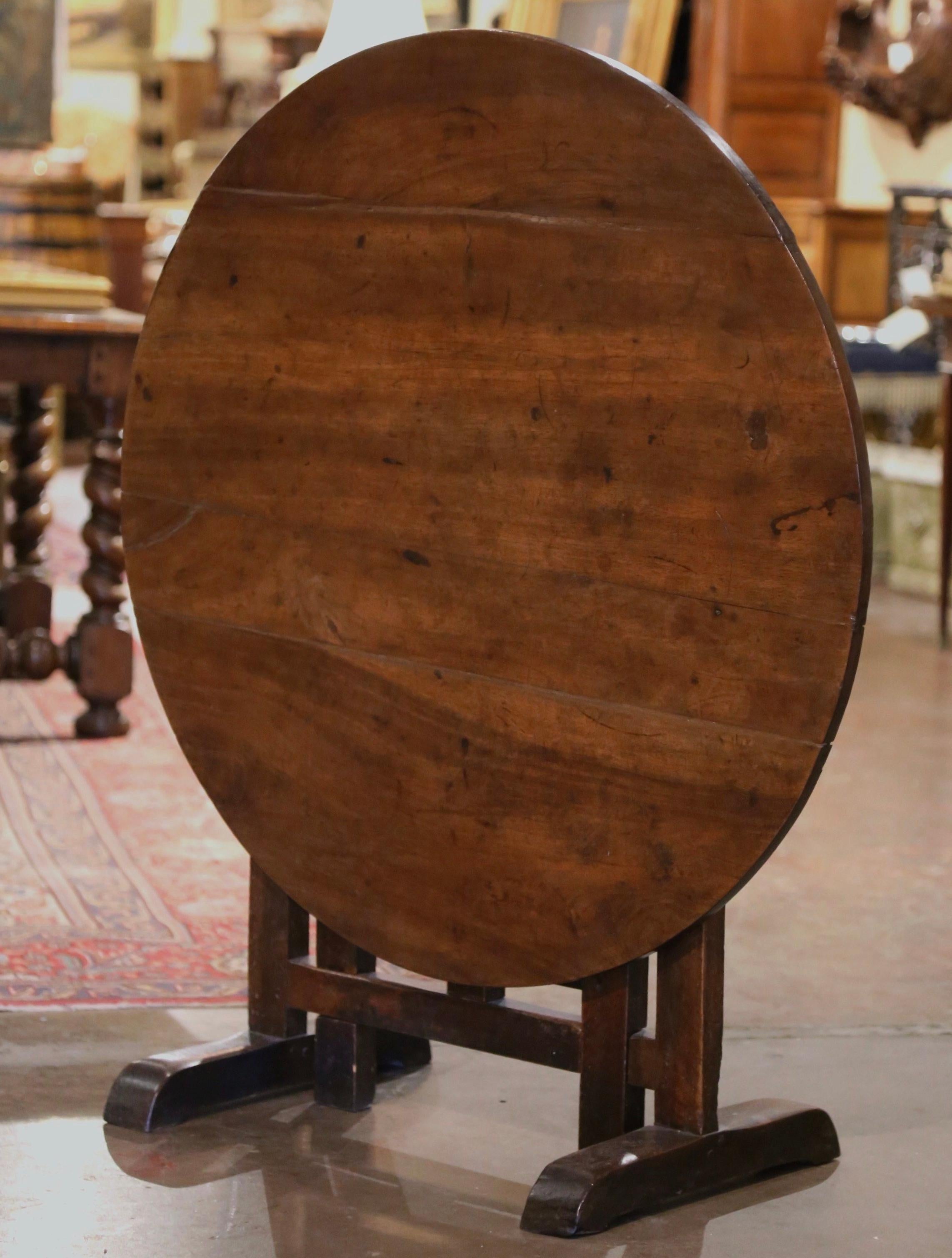 19th Century French Carved Walnut Tilt-Top Wine Tasting Table from Burgundy 1