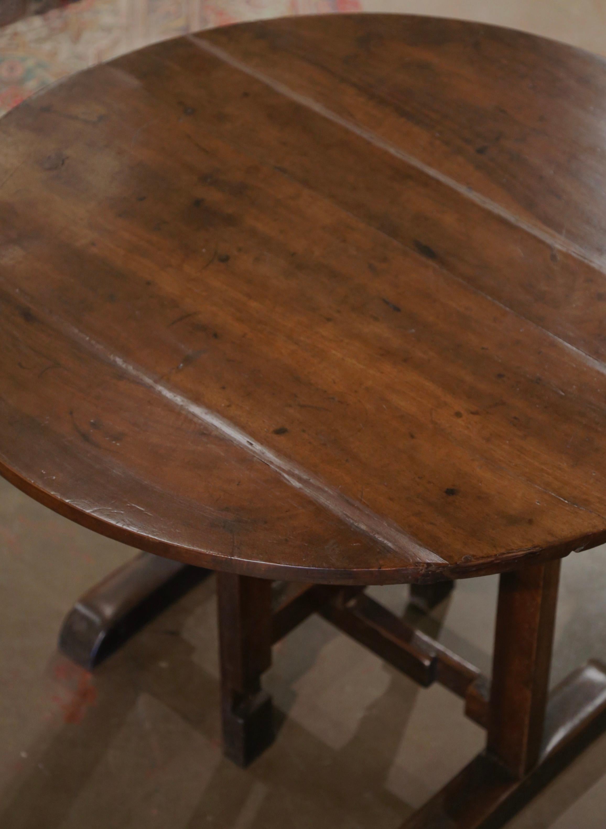 19th Century French Carved Walnut Tilt-Top Wine Tasting Table from Burgundy 4