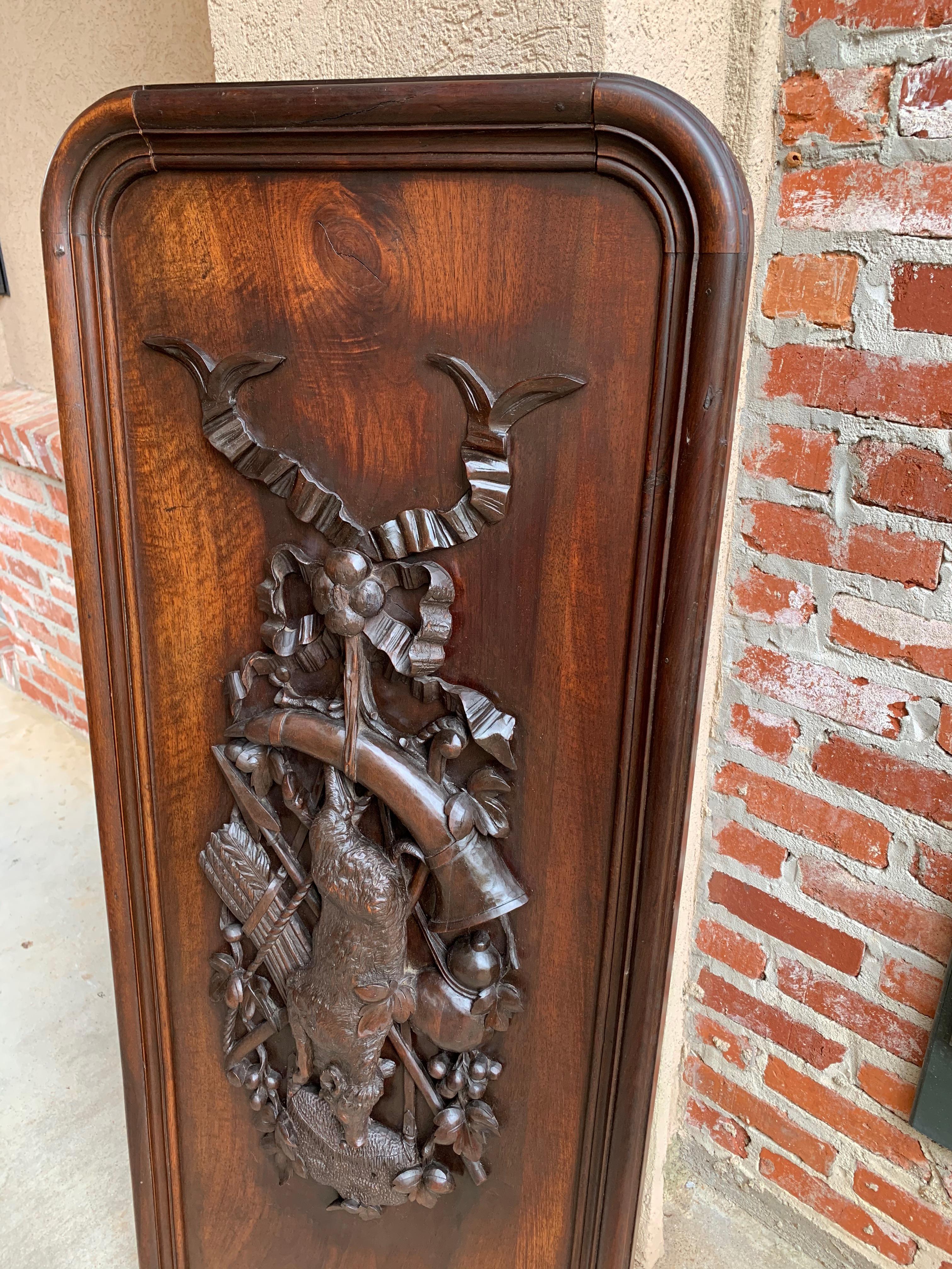 Hand-Carved 19th Century French Carved Wood Black Forest Hunt Wall Plaque Hanging Boar