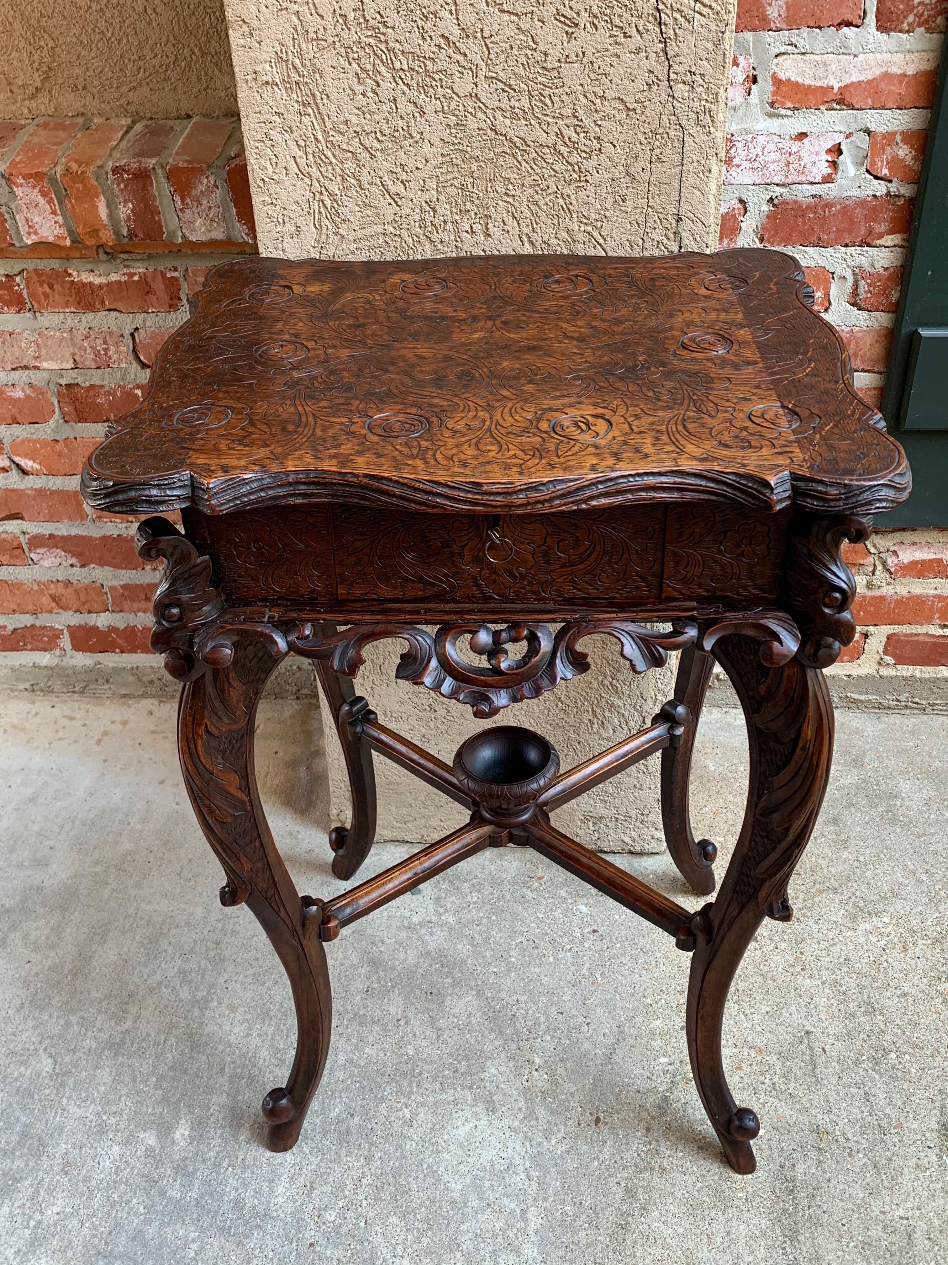 Renaissance Revival Antique French Carved Side Table Jewelry Cabinet Renaissance Louis XV c1890 For Sale