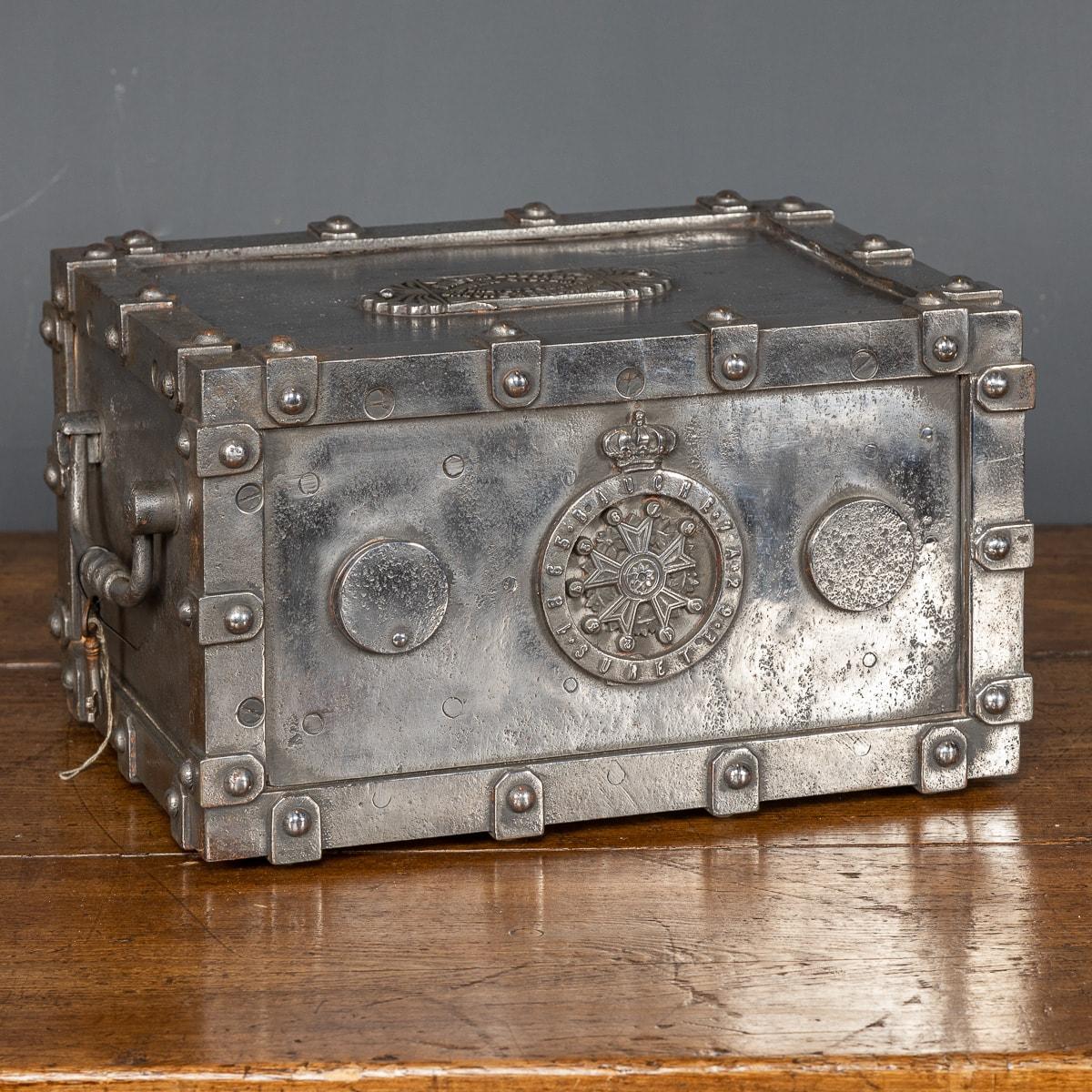 Antique late-19th Century French cast iron strongbox safe. Primarily used for the transport of document or valuables this was one of the first fireproof safes available.

Condition
In Great Condition - No Damage.

Size
Height: 18cm
Width:
