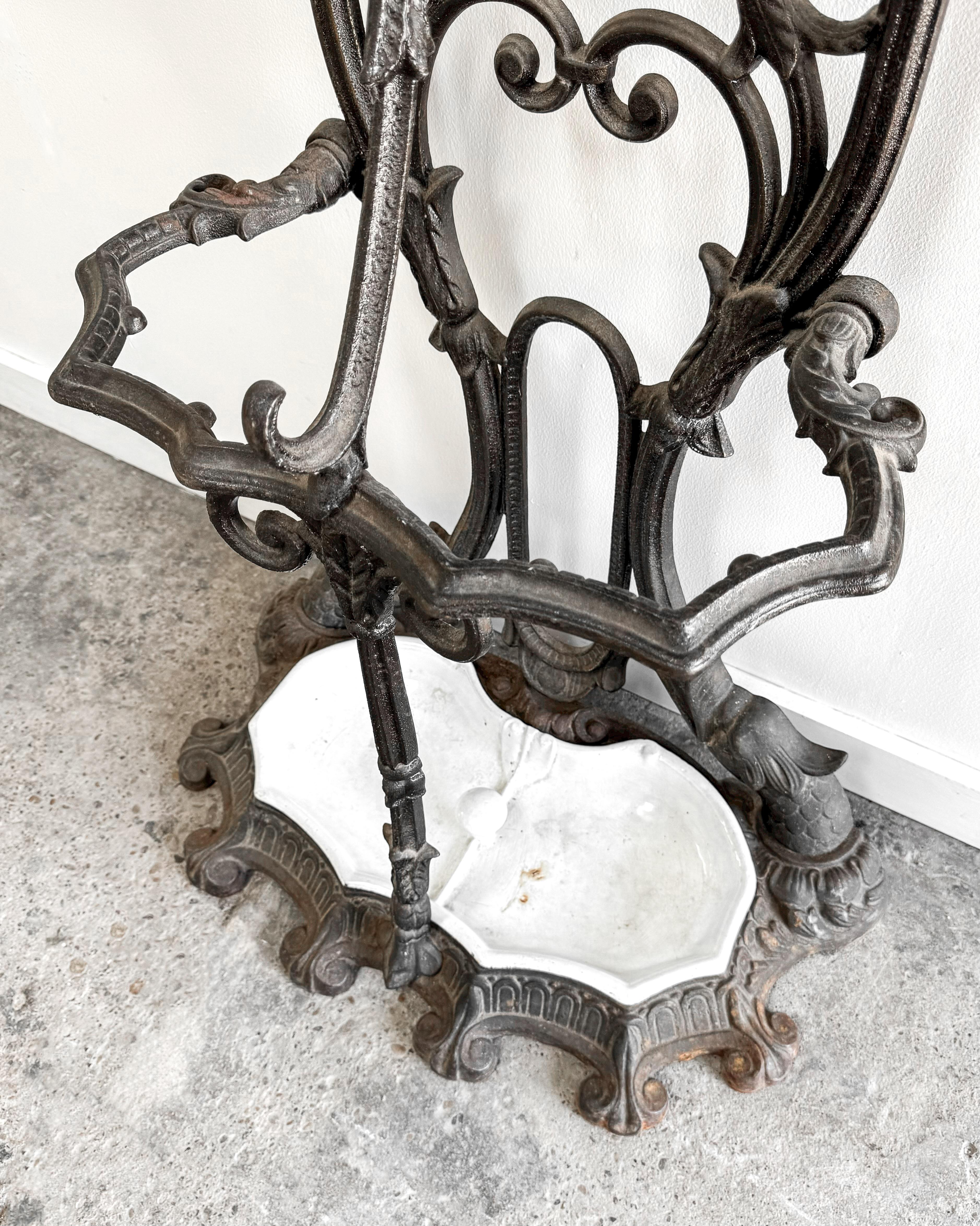 Albero in ghisa francese del XIX secolo A. Hall in vendita 5