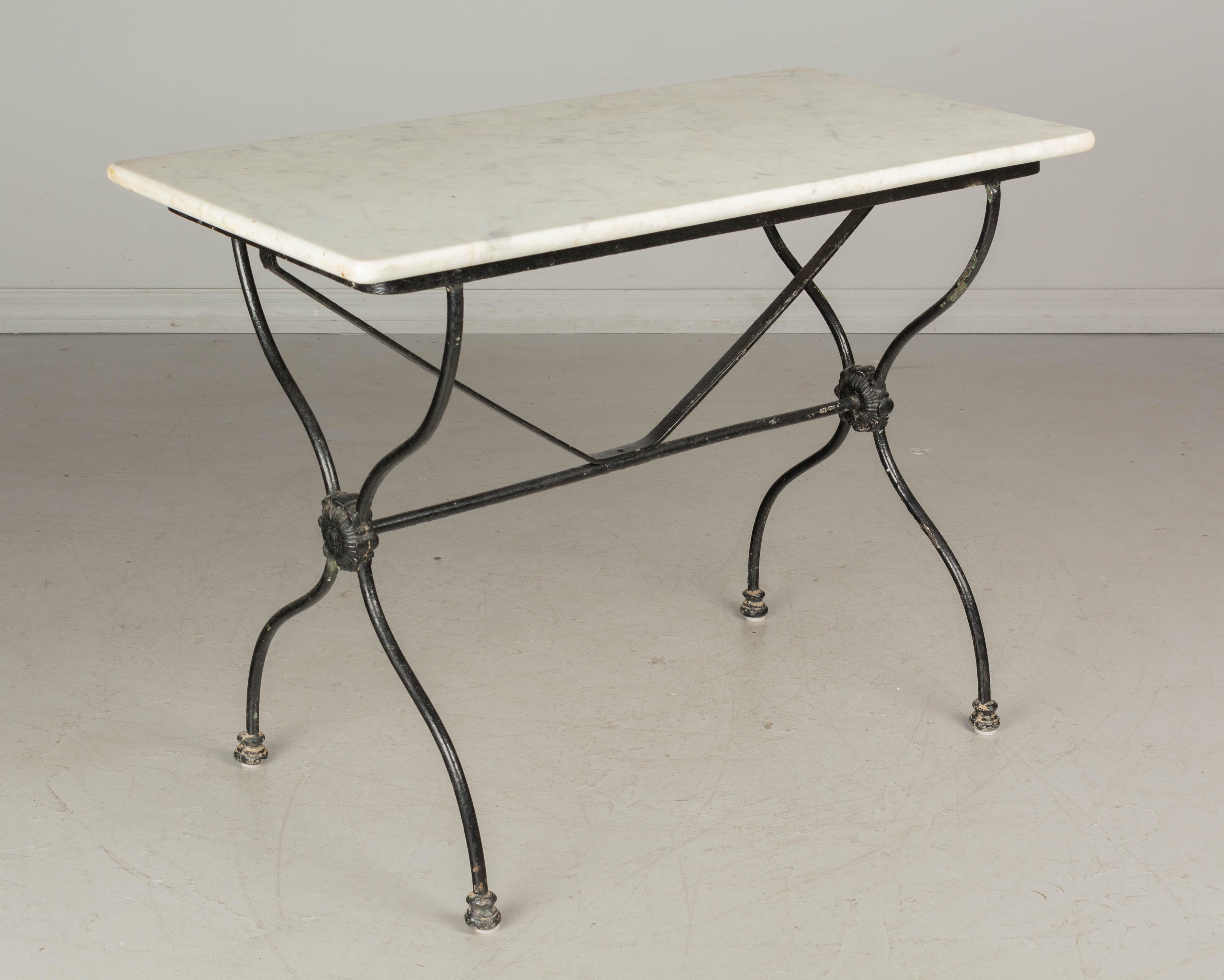 Beaux Arts 19th Century French Cast Iron Marble-Top Bistro Table
