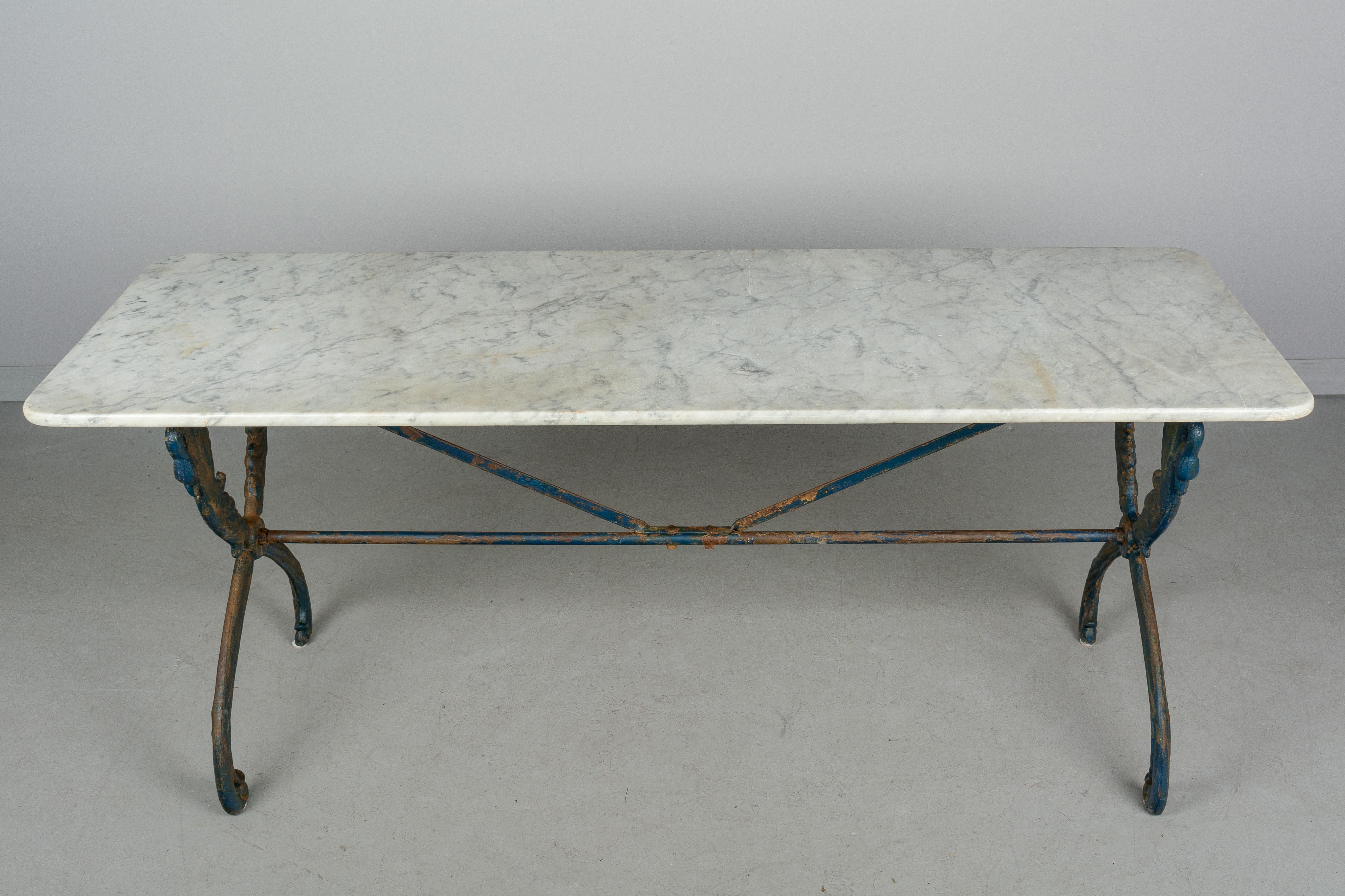 19th Century French Cast Iron Marble-Top Bistro Table In Good Condition In Winter Park, FL