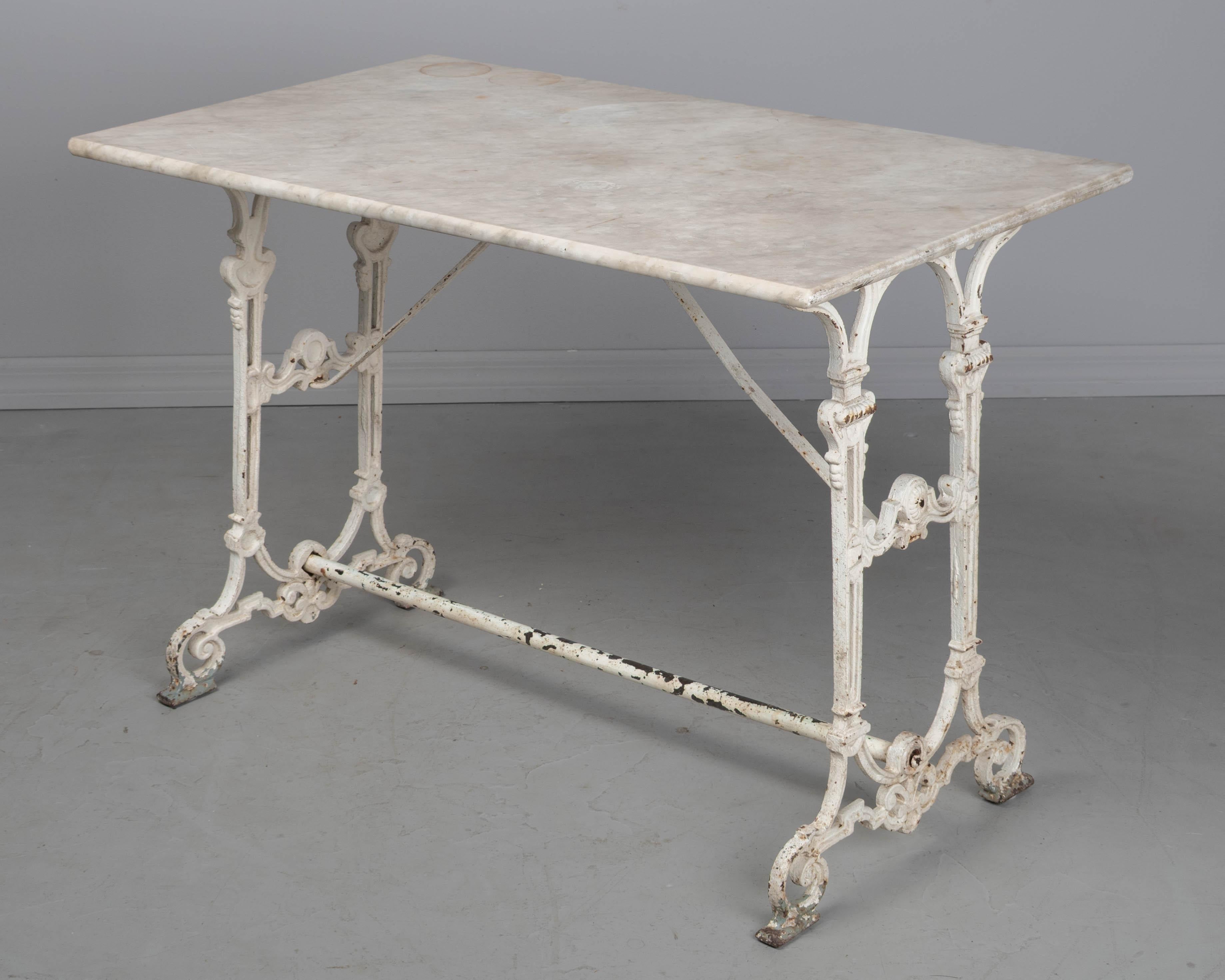 19th Century French Cast Iron Marble Top Bistro Table In Good Condition For Sale In Winter Park, FL
