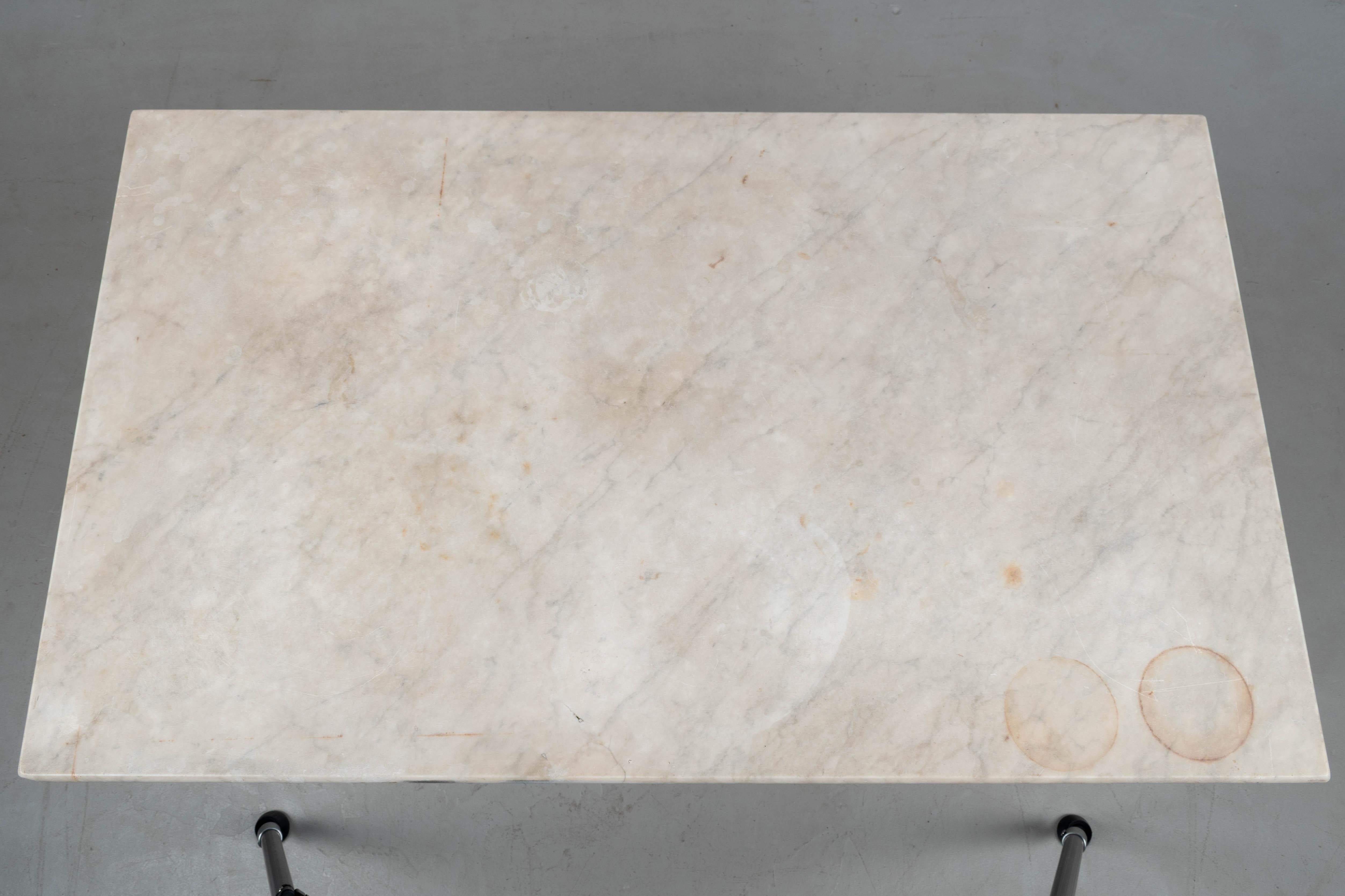 19th Century French Cast Iron Marble Top Bistro Table For Sale 3