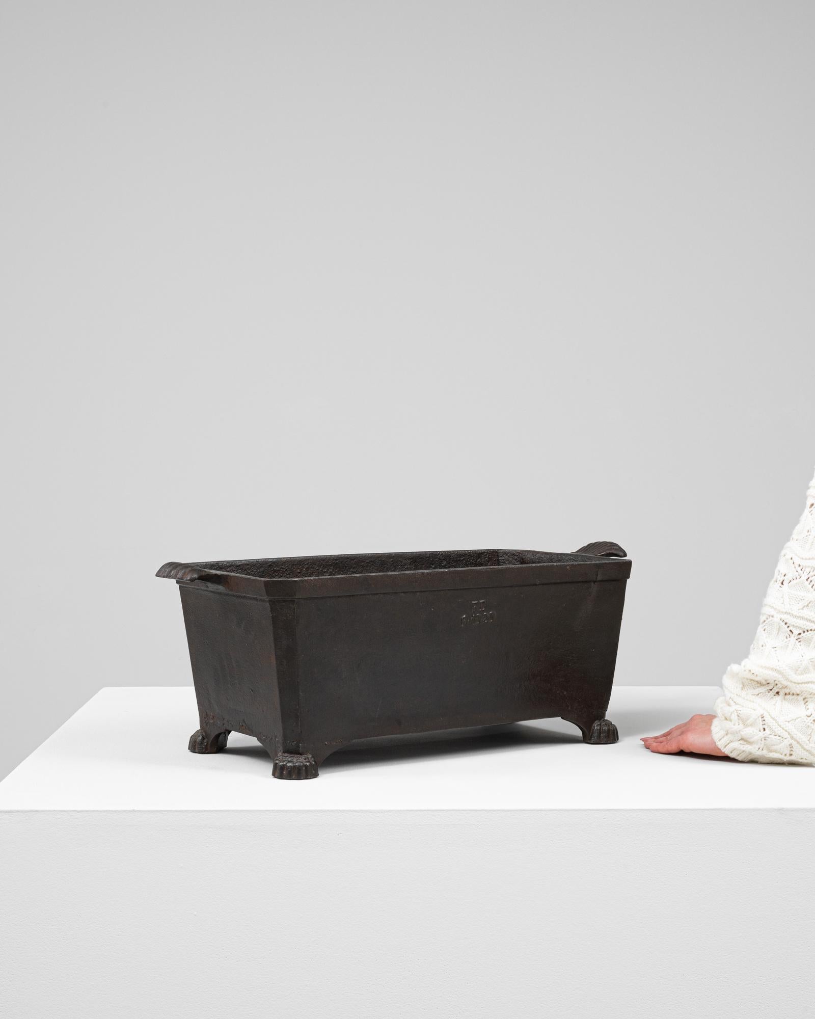 19th Century French Cast Iron Planter For Sale 2
