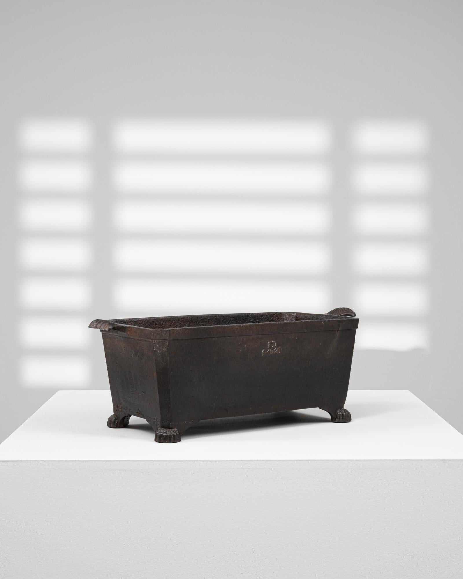19th Century French Cast Iron Planter For Sale 3