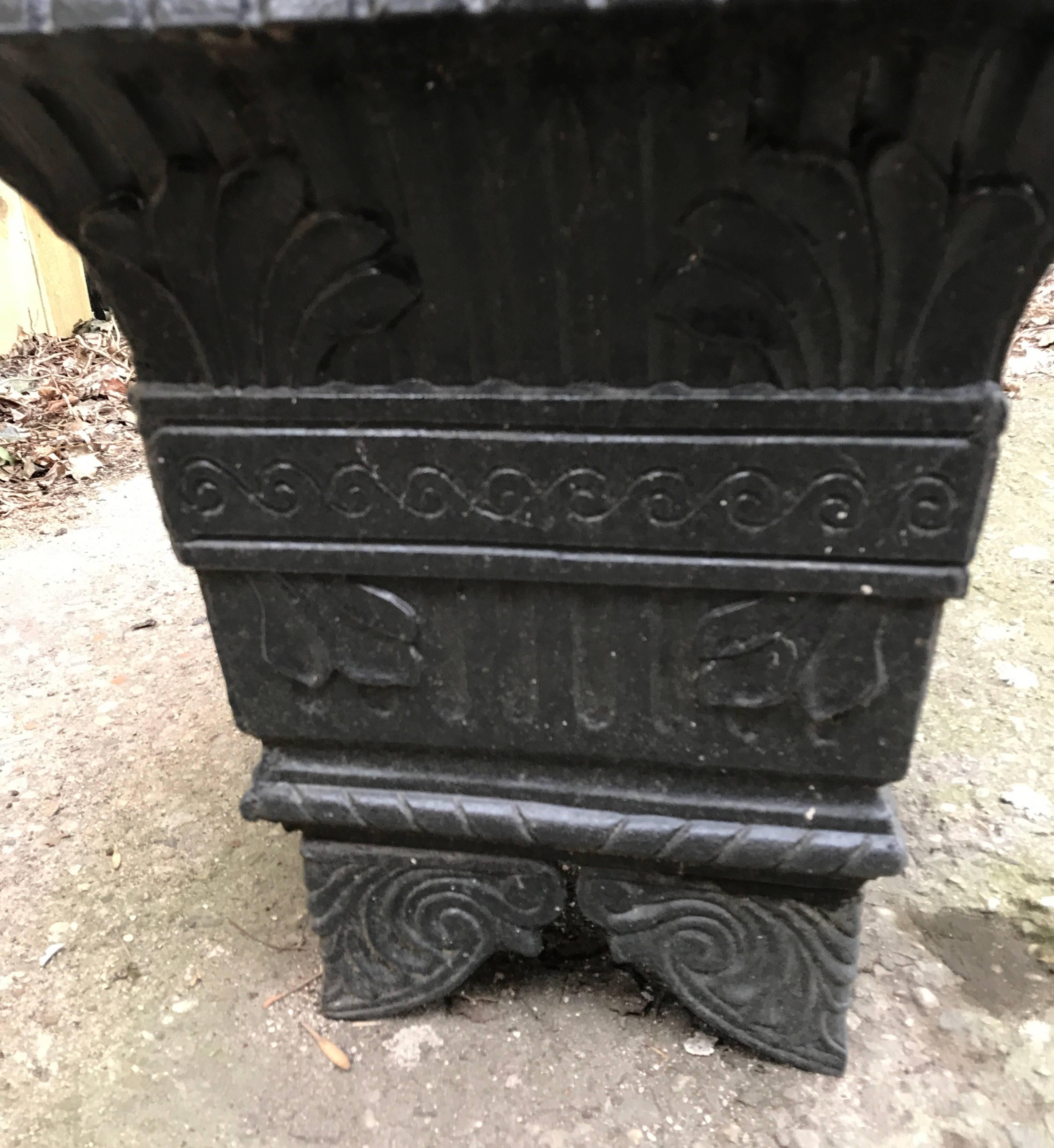 19th Century French Cast Iron Rectangular Planter Jardinière In Good Condition For Sale In Chicago, IL