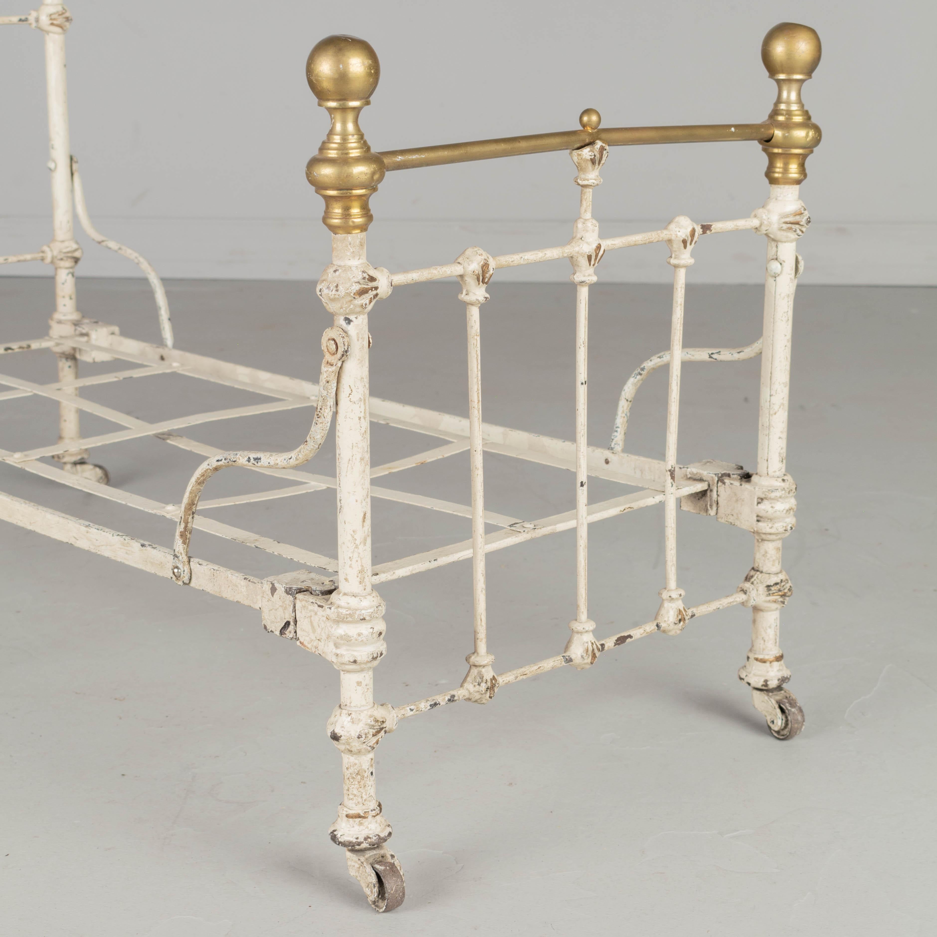 19th Century French Cast Iron Sampler Bed  For Sale 10
