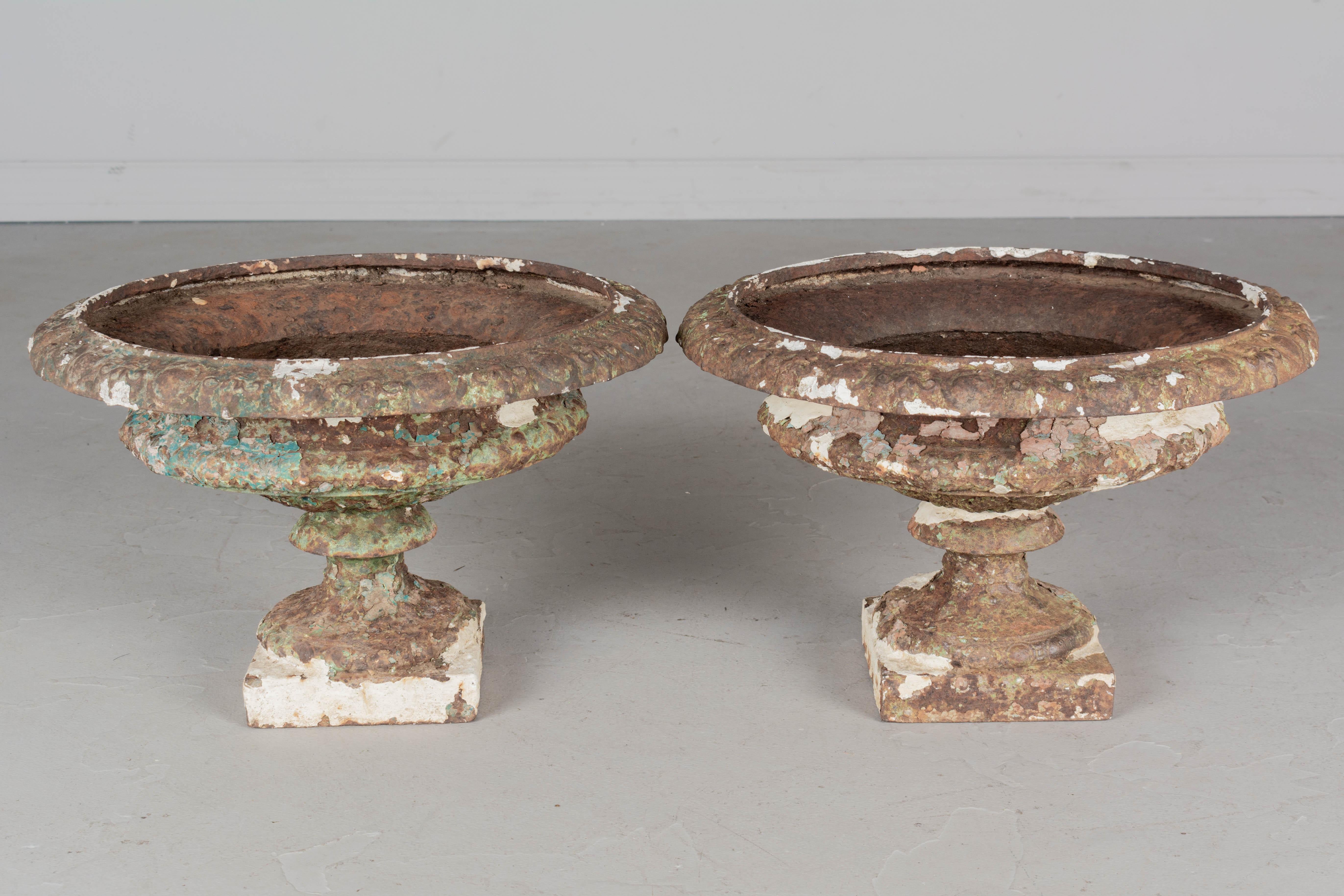 19th Century French Cast Iron Urns, a Pair In Good Condition For Sale In Winter Park, FL