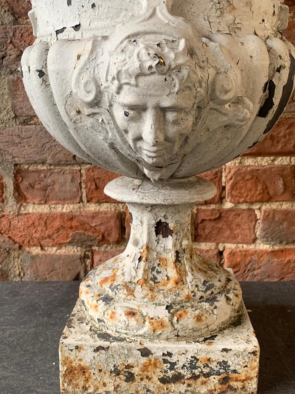 19th Century French Cast Iron Vase Urn In Distressed Condition For Sale In Ongar, GB