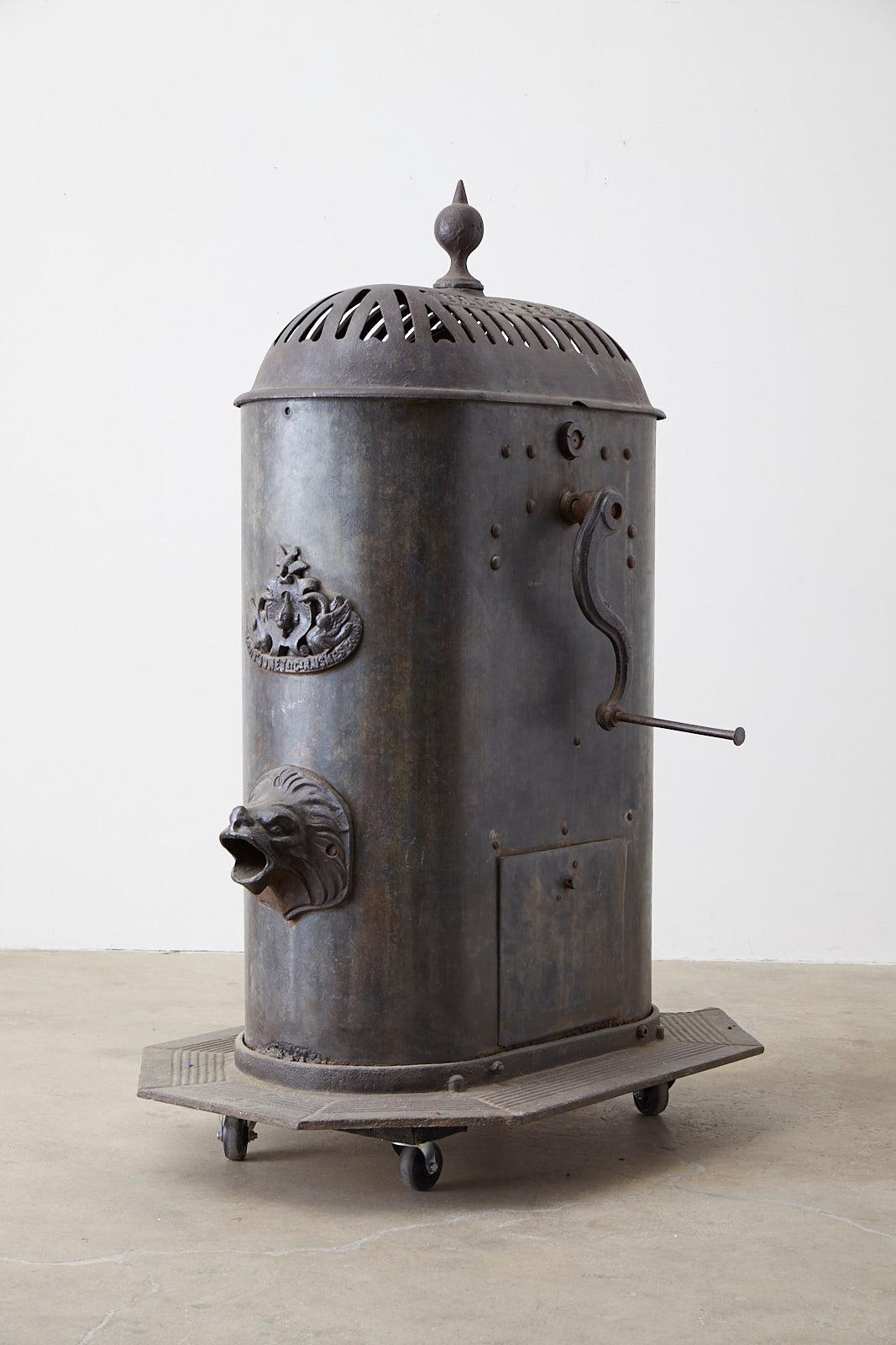 Napoléon III Fontaine à pompe à eau en fonte française du 19ème siècle en vente