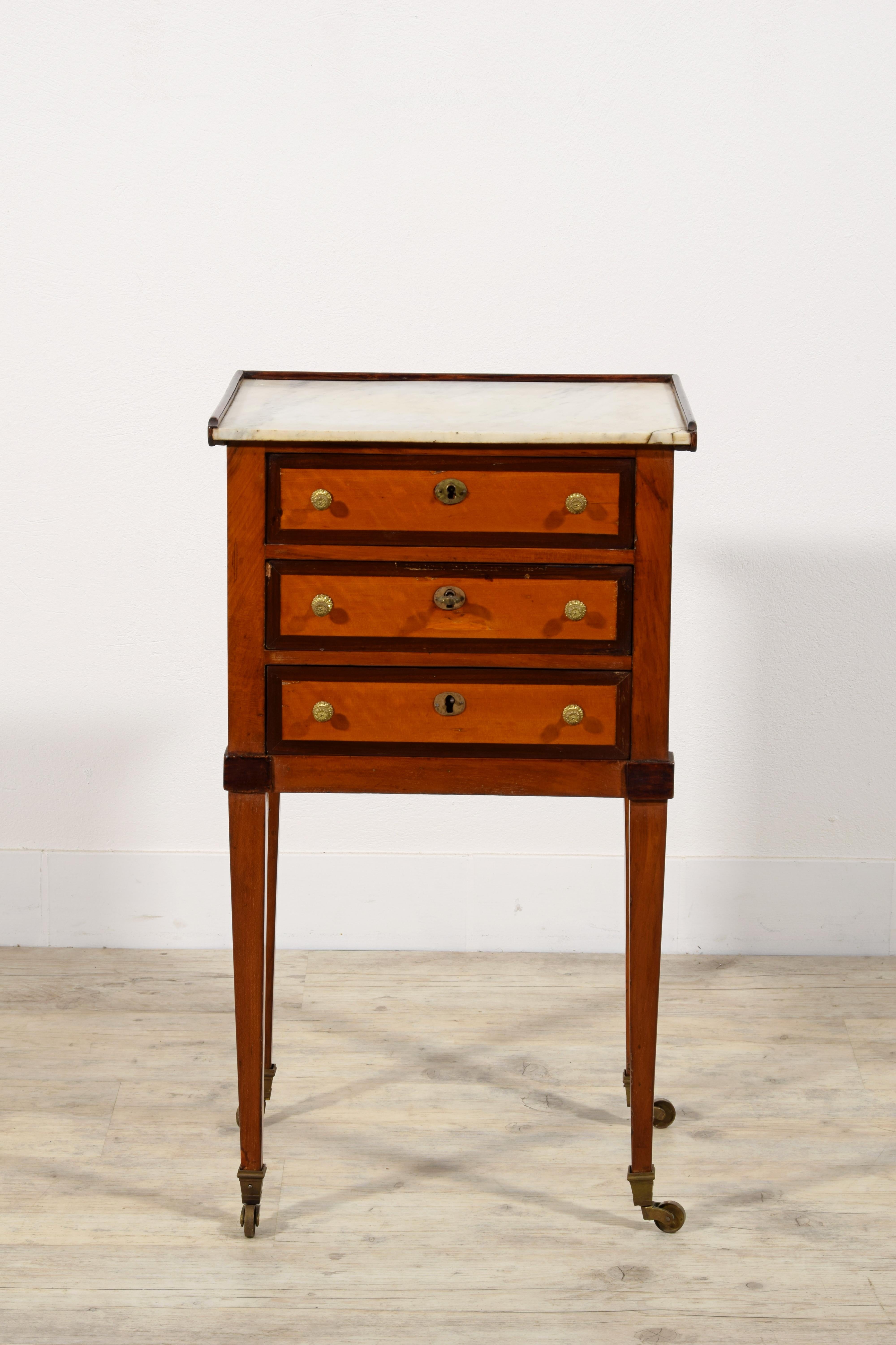 19th Century, French Center Cabinet with Marble Top For Sale 15