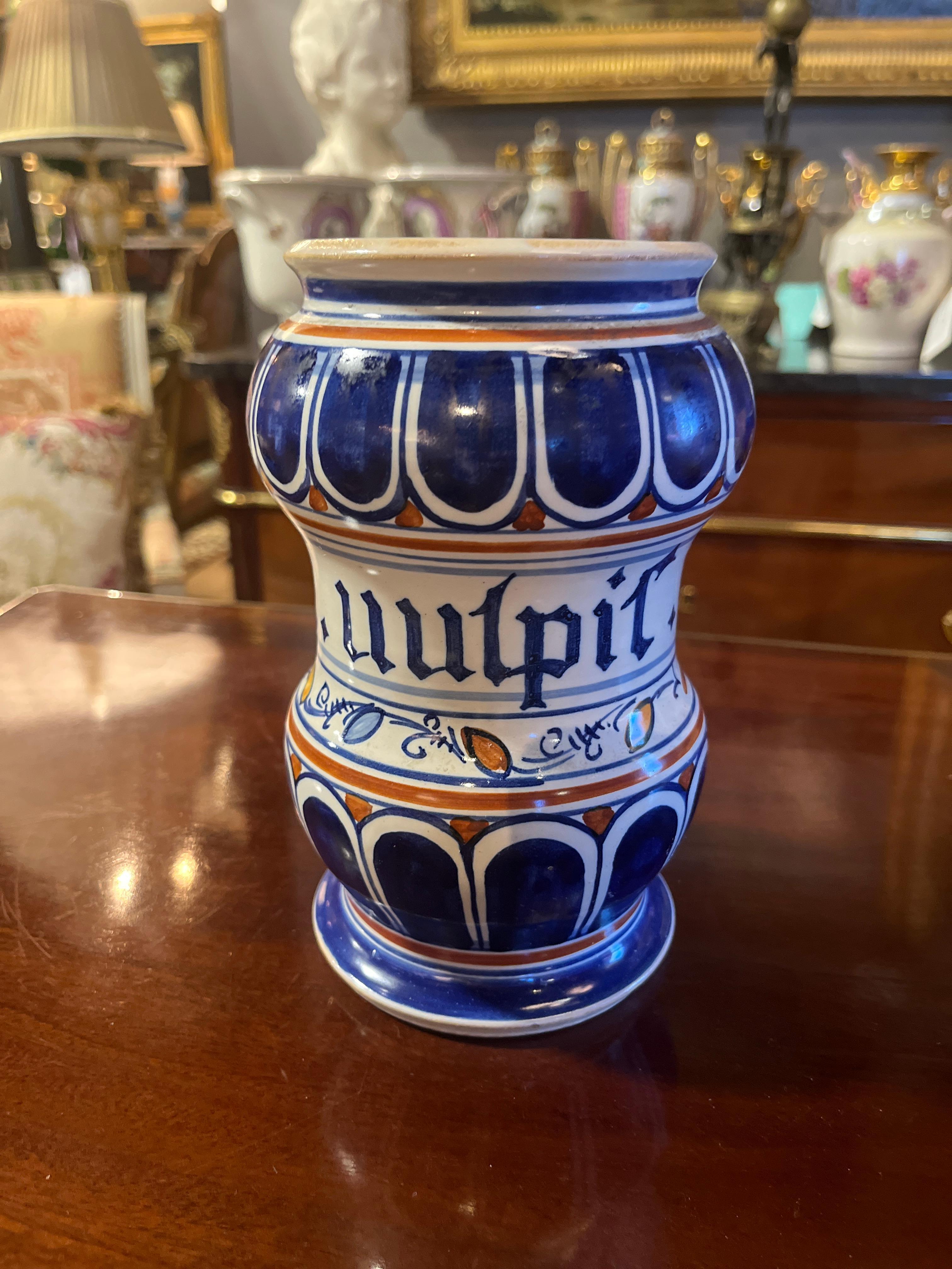 Francese Vaso da farmacia francese del XIX secolo in ceramica in vendita
