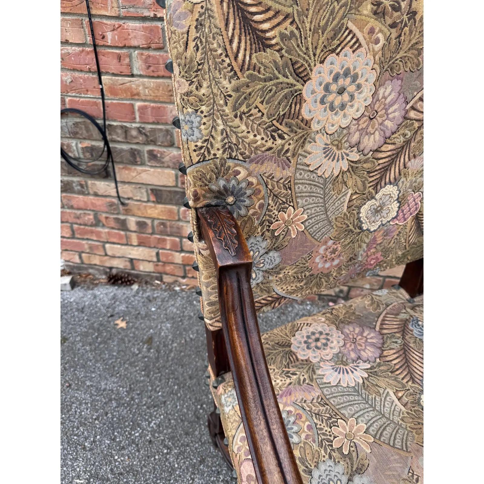 Francese Sedia francese del XIX secolo pronta per la tua Fabrice in vendita