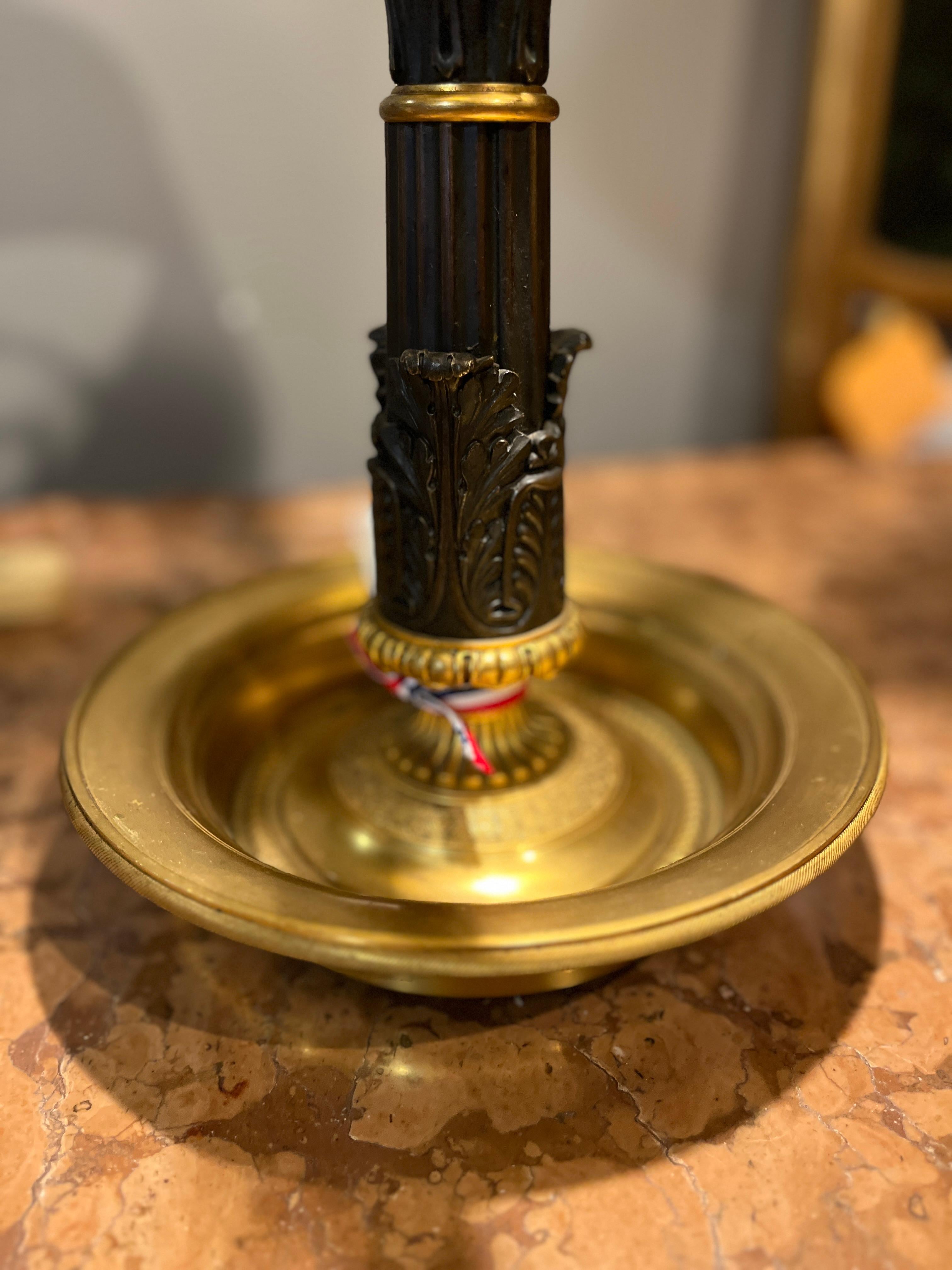 19th Century French Charles X Bronze & Ormolu Bouillotte Lamp siglo XVIII y antes en venta