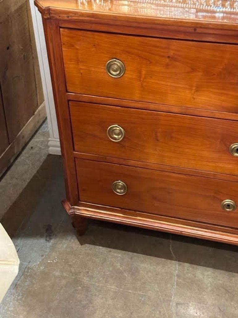 19th Century French Charles X Mahogany Commode In Good Condition For Sale In Dallas, TX