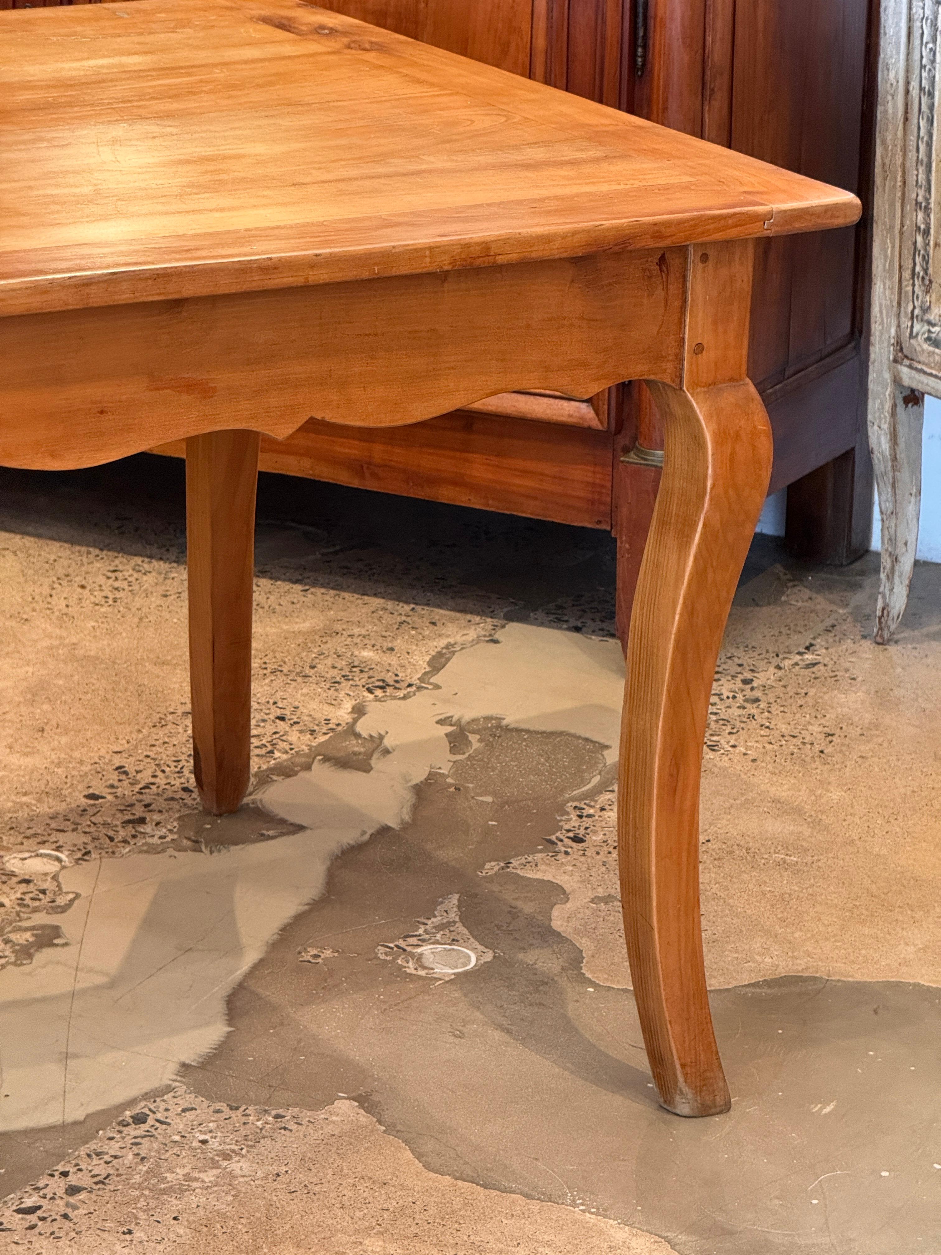 XIXe siècle Table de ferme française du 19ème siècle en vente