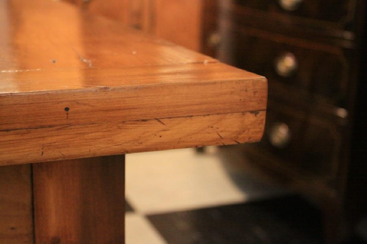 Mesa de granja francesa de cerezo del siglo XIX en venta 1