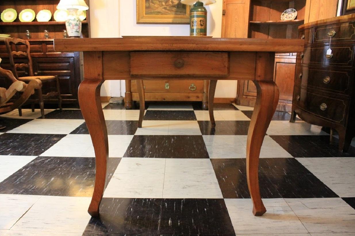 19th Century French Cherry Farm Table For Sale 5