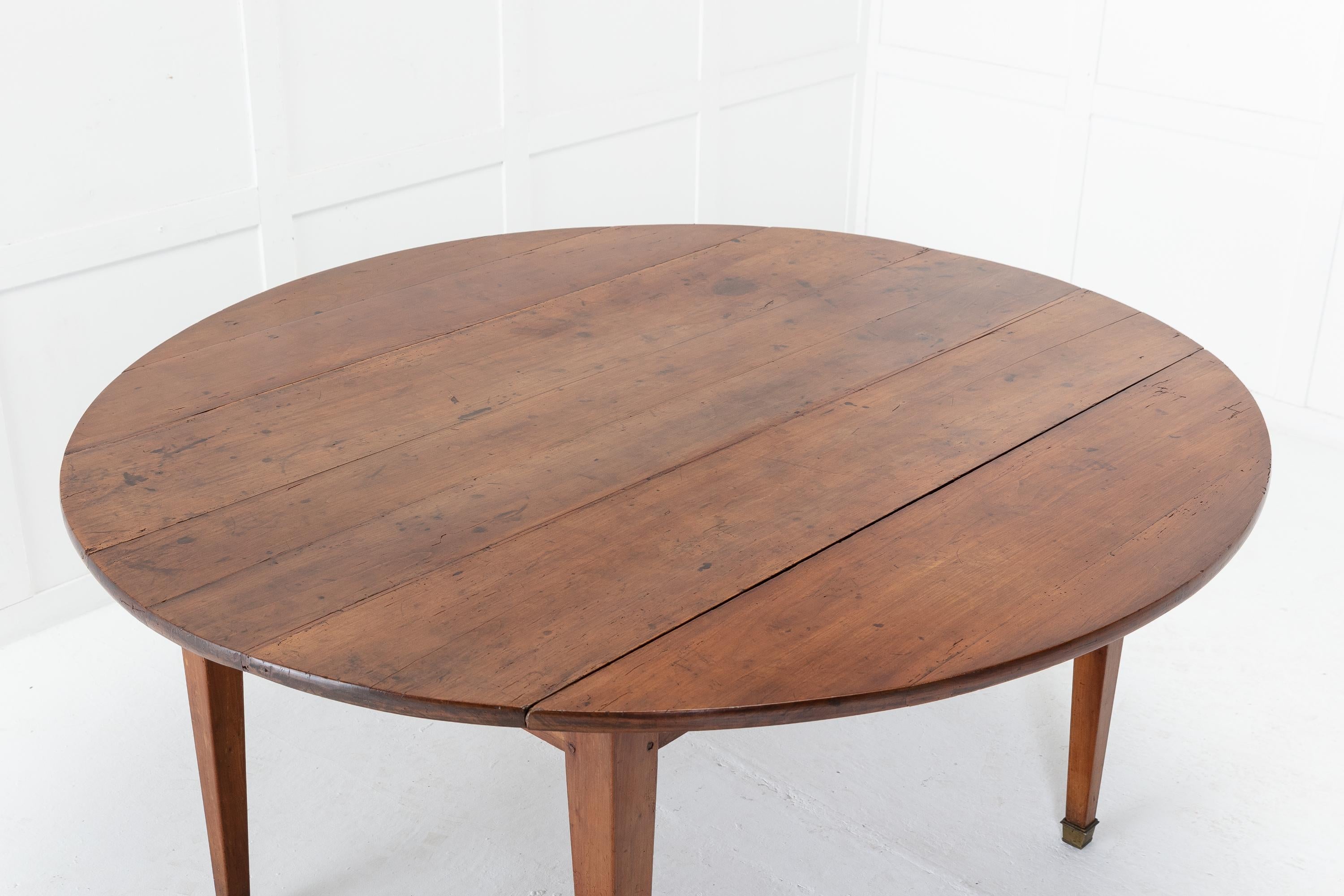 19th Century French Cherrywood Dining Table In Excellent Condition For Sale In Gloucestershire, GB