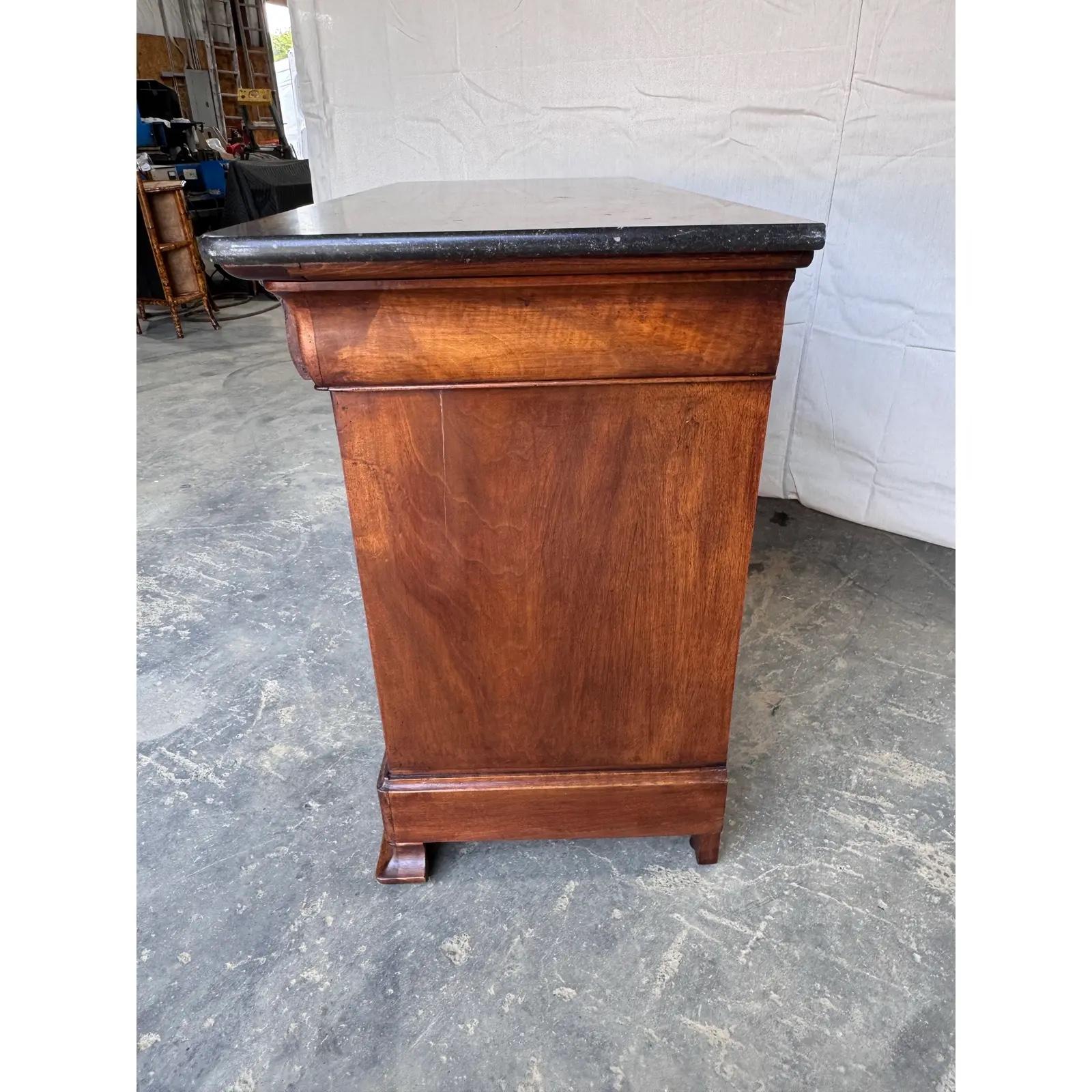 19th Century French Chest of Drawers For Sale 5
