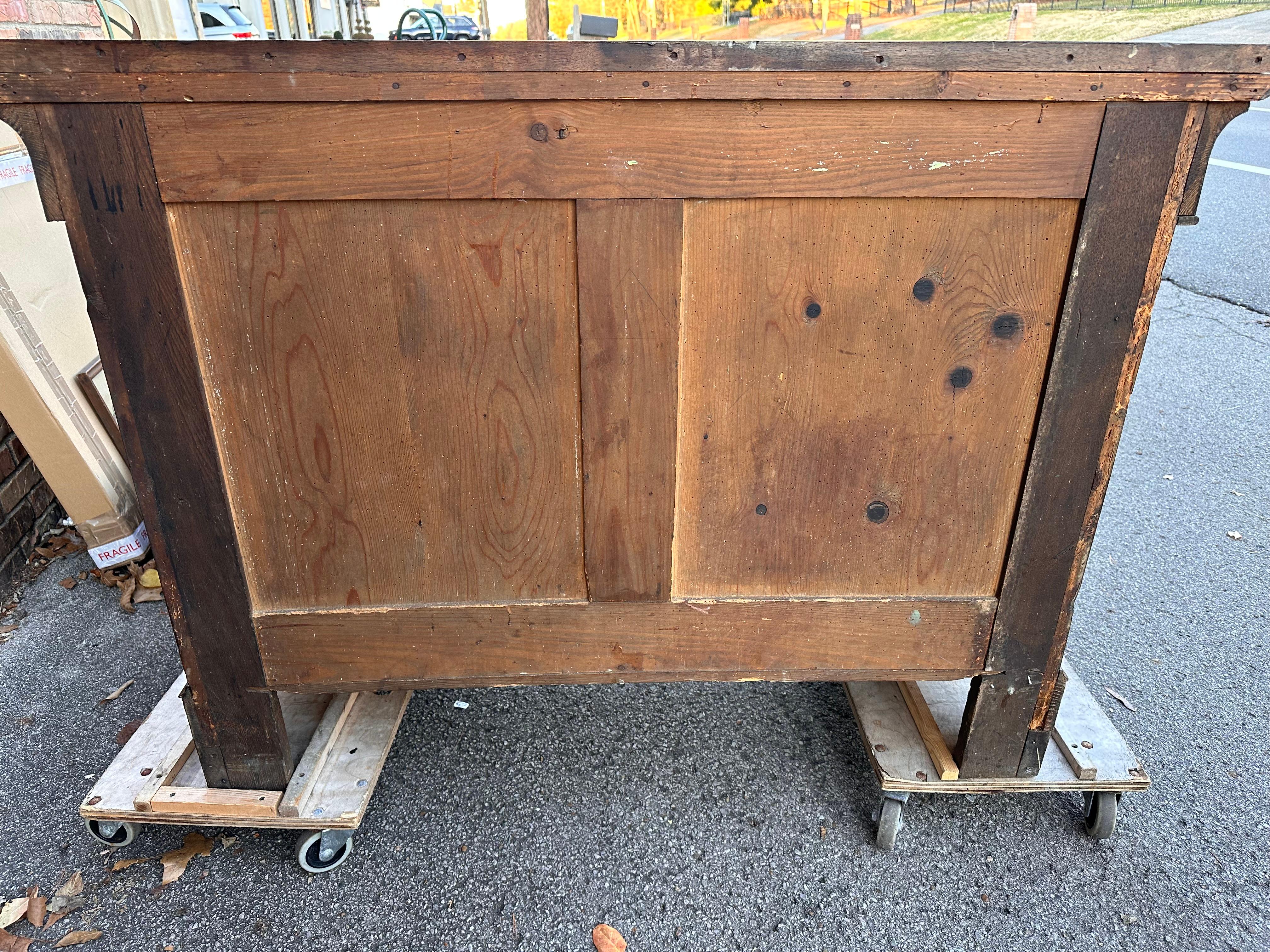 19th Century French Chest of Drawers For Sale 6