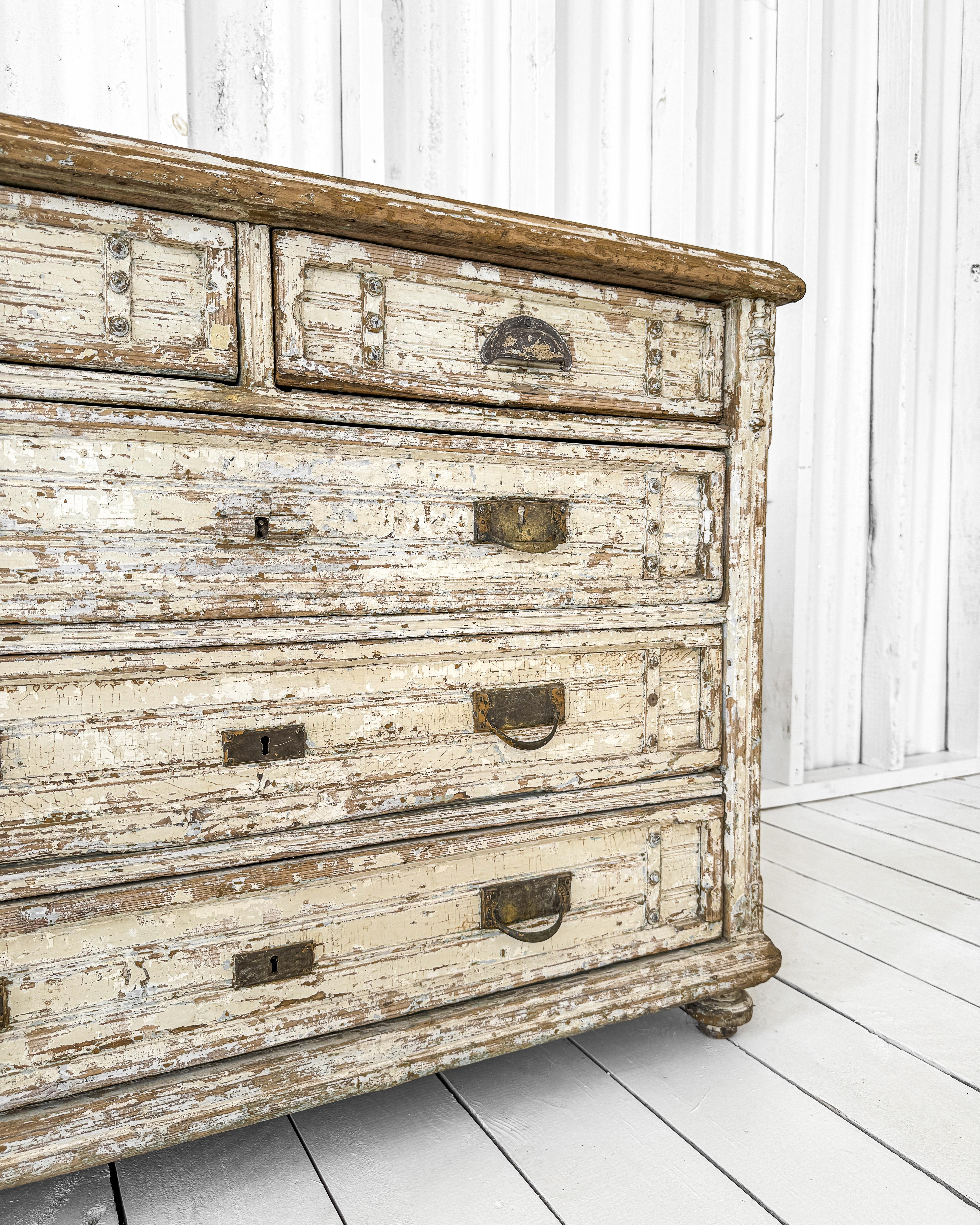19th Century French Chest of Drawers 11