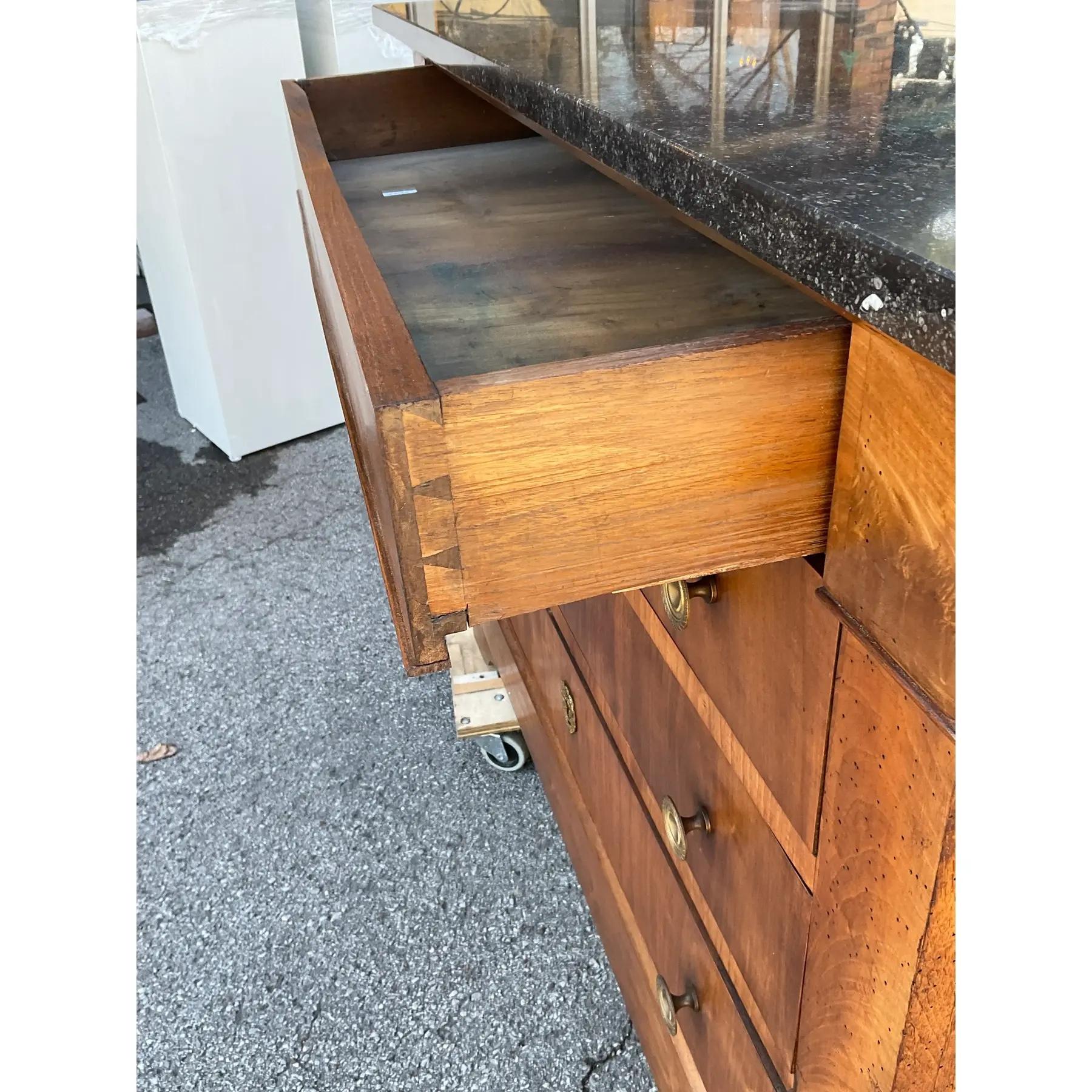 Late 19th Century 19th Century French Chest of Drawers For Sale