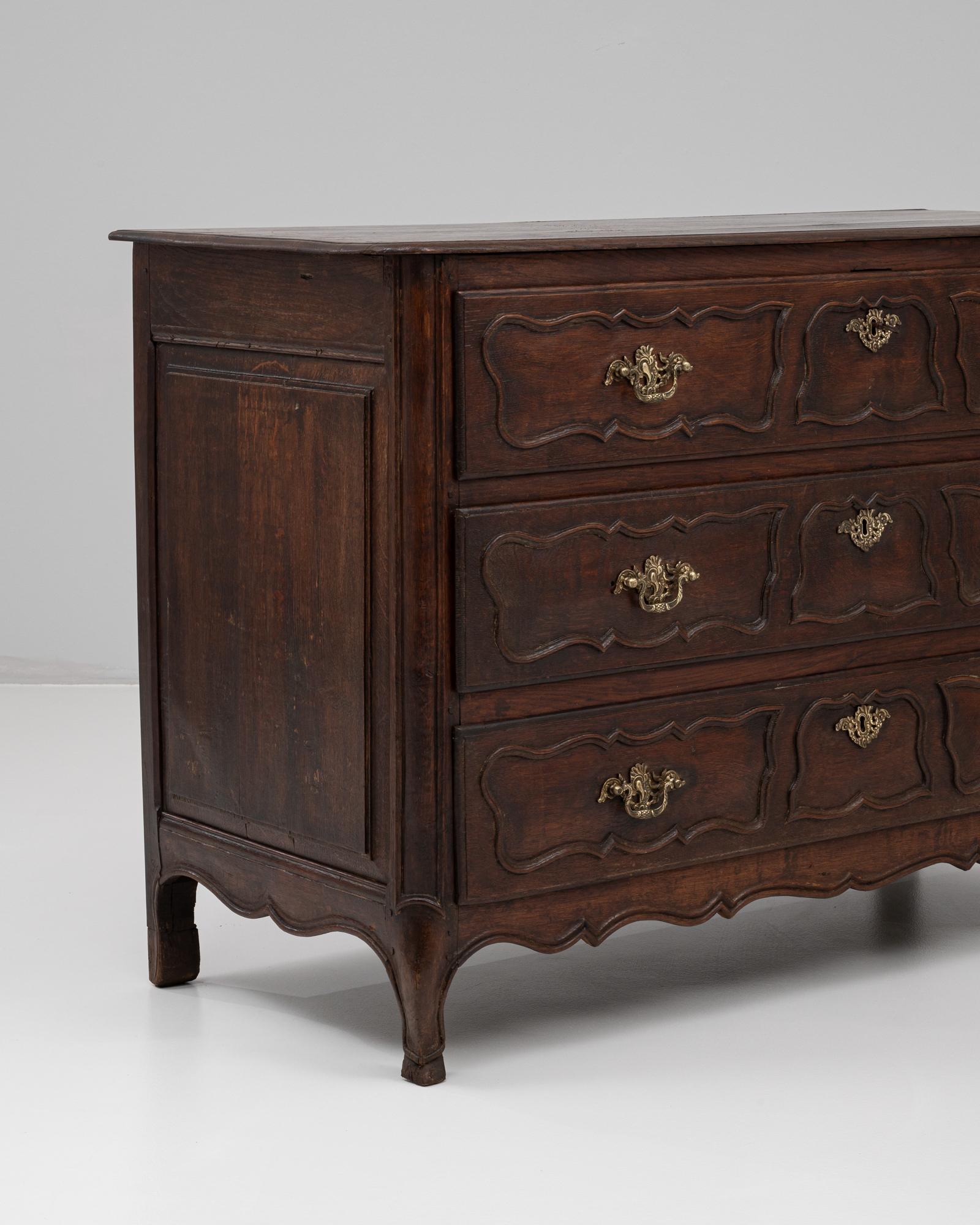 19th Century French Chest Of Drawers in Original Patina For Sale 3