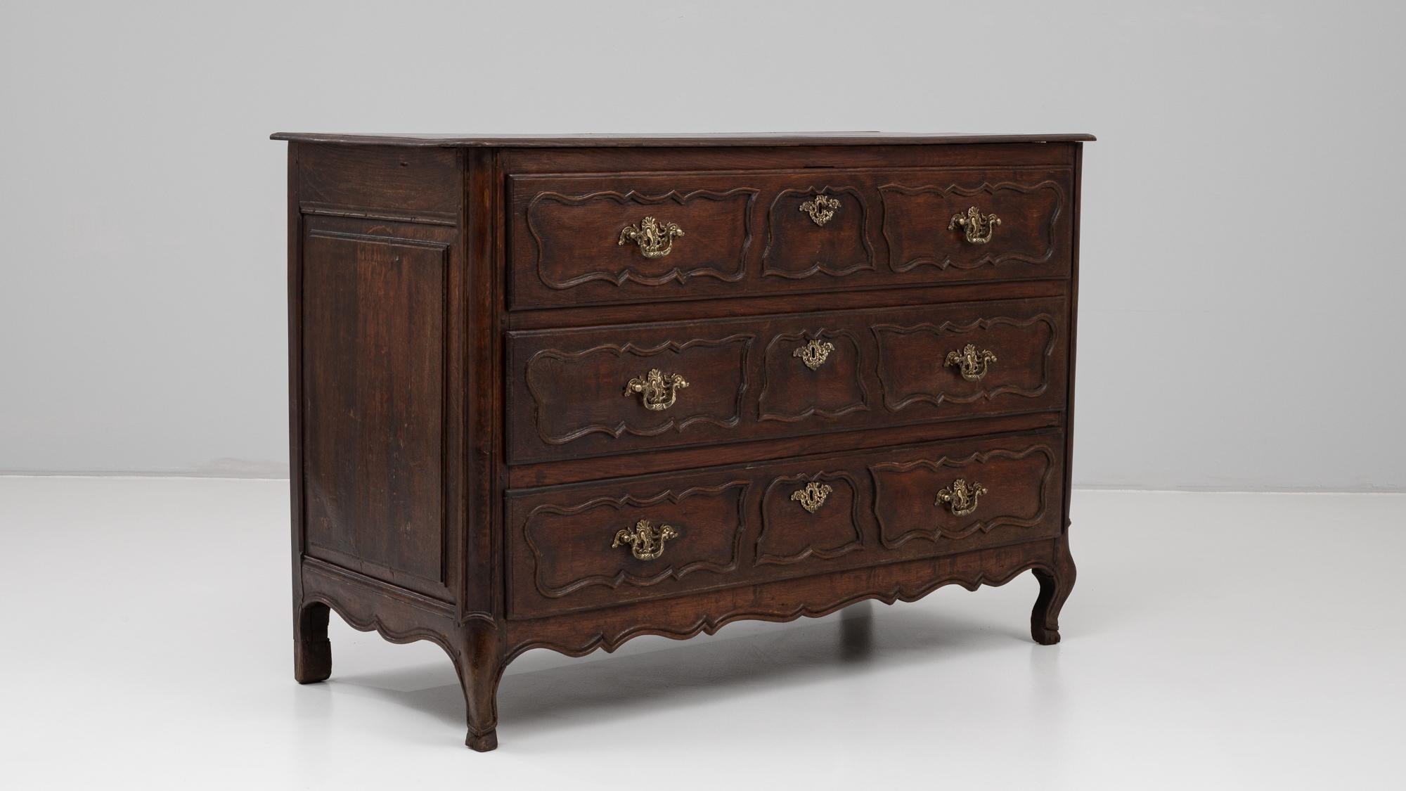 19th Century French Chest Of Drawers in Original Patina For Sale 4